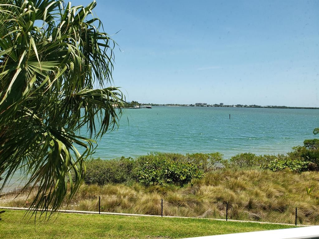 Photo of 3 Harbour Isle Drive Dr E #204, Fort Pierce, FL 34949 (MLS # R10802466)