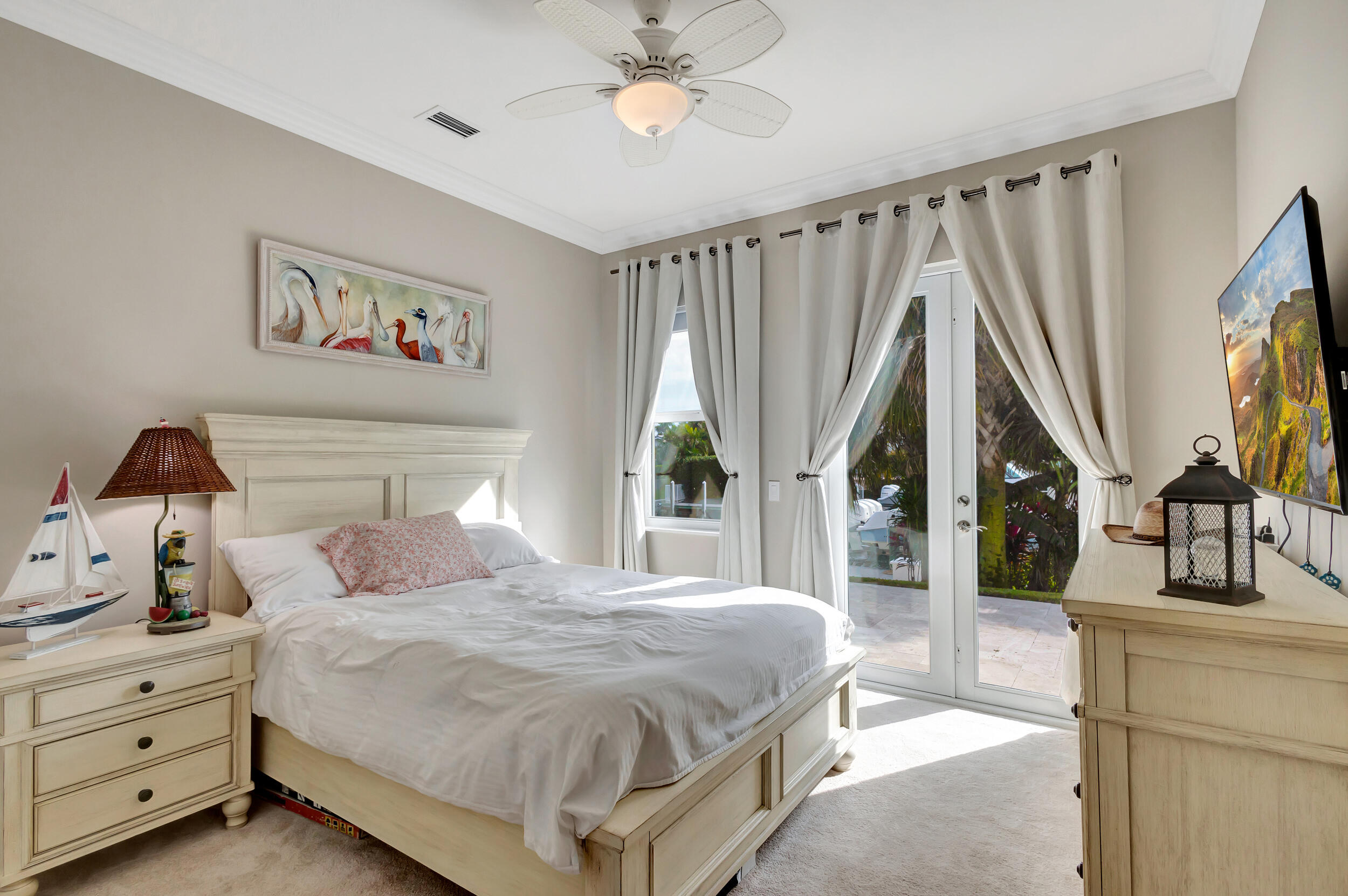 JUNO ISLES PLAT NO 1 LOT 13 BLOCK 1 REPL - Residential