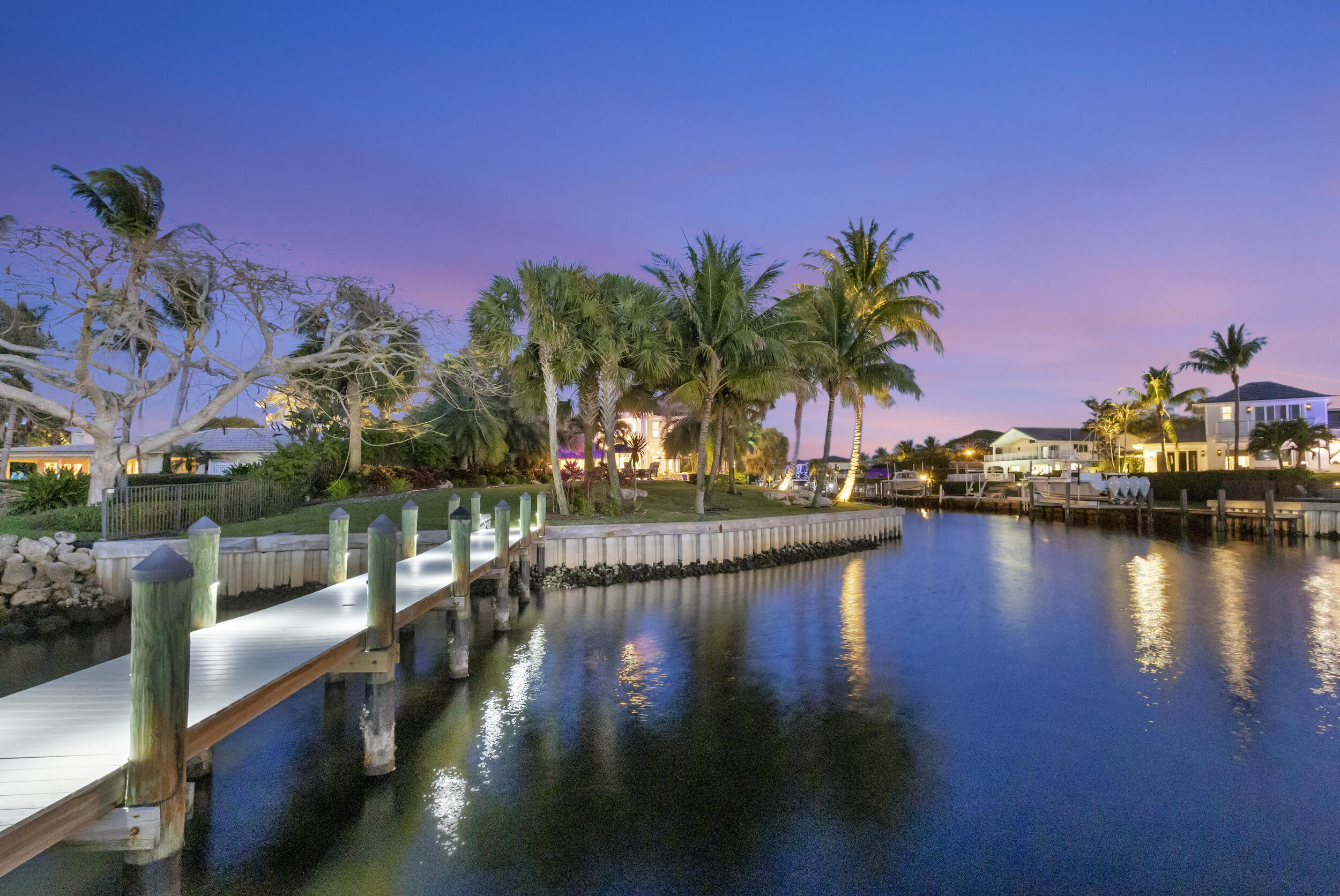 JUNO ISLES PLAT NO 1 LOT 13 BLOCK 1 REPL - Residential