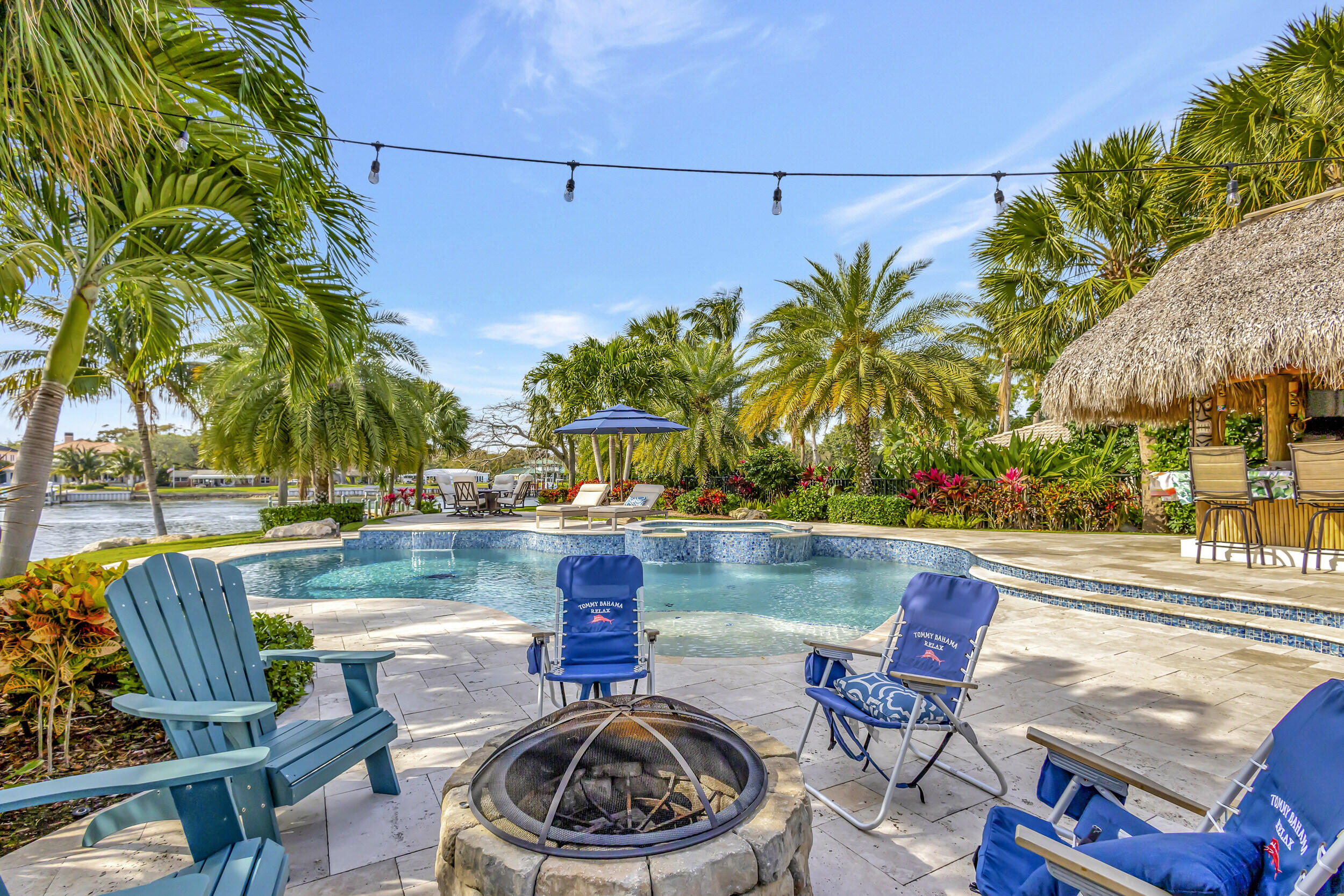 JUNO ISLES PLAT NO 1 LOT 13 BLOCK 1 REPL - Residential