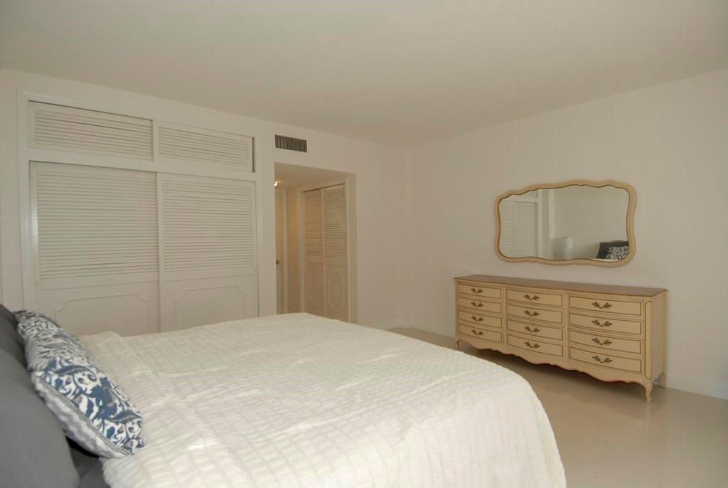 Regency Tower Condo - Residential Lease