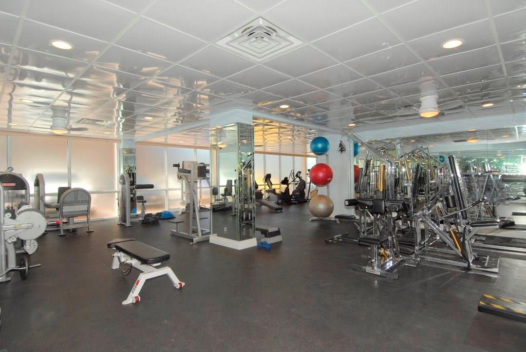 Regency Tower Condo - Residential Lease