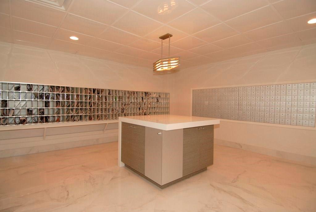 Regency Tower Condo - Residential Lease