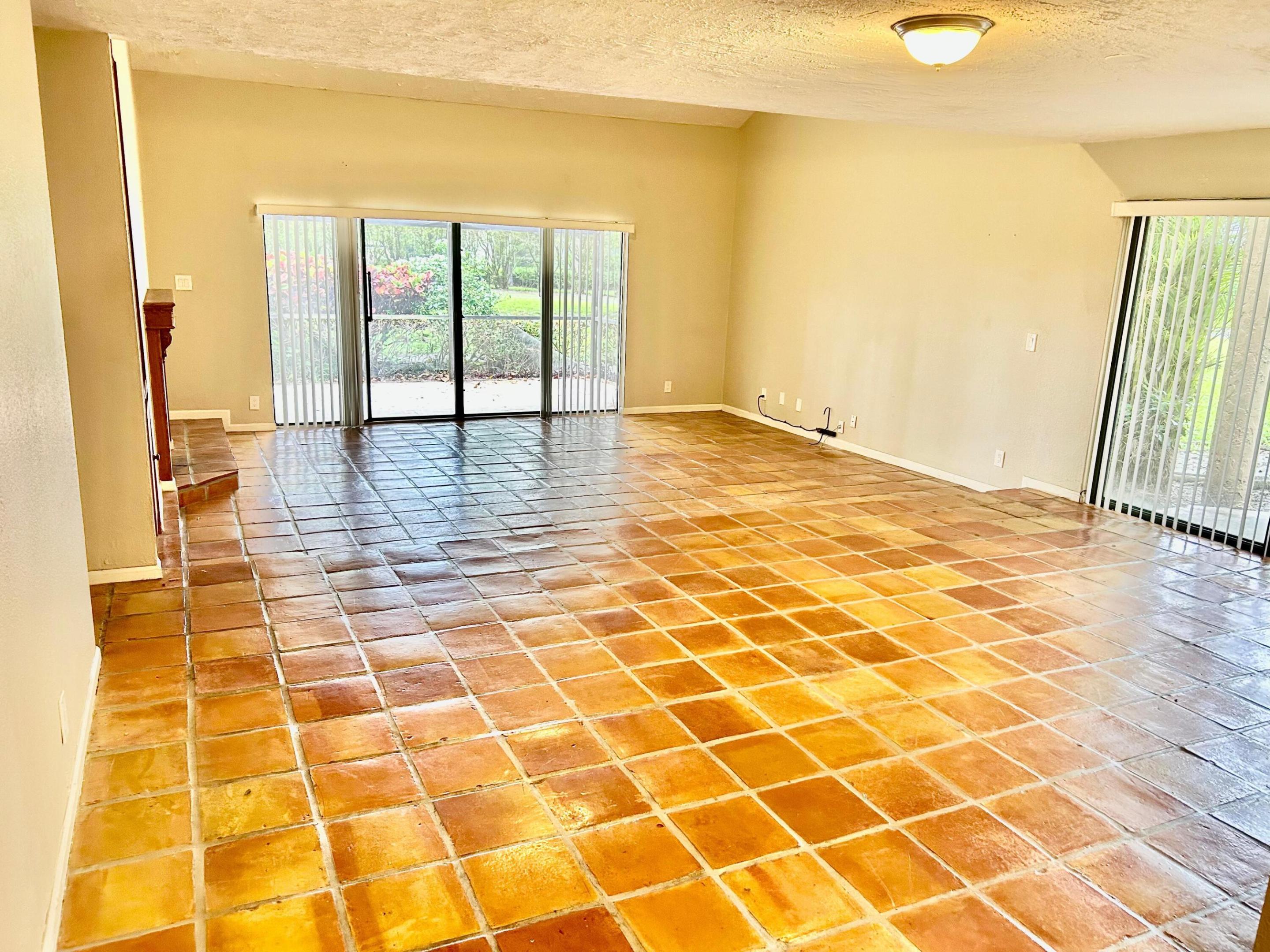 22763 Meridiana Drive