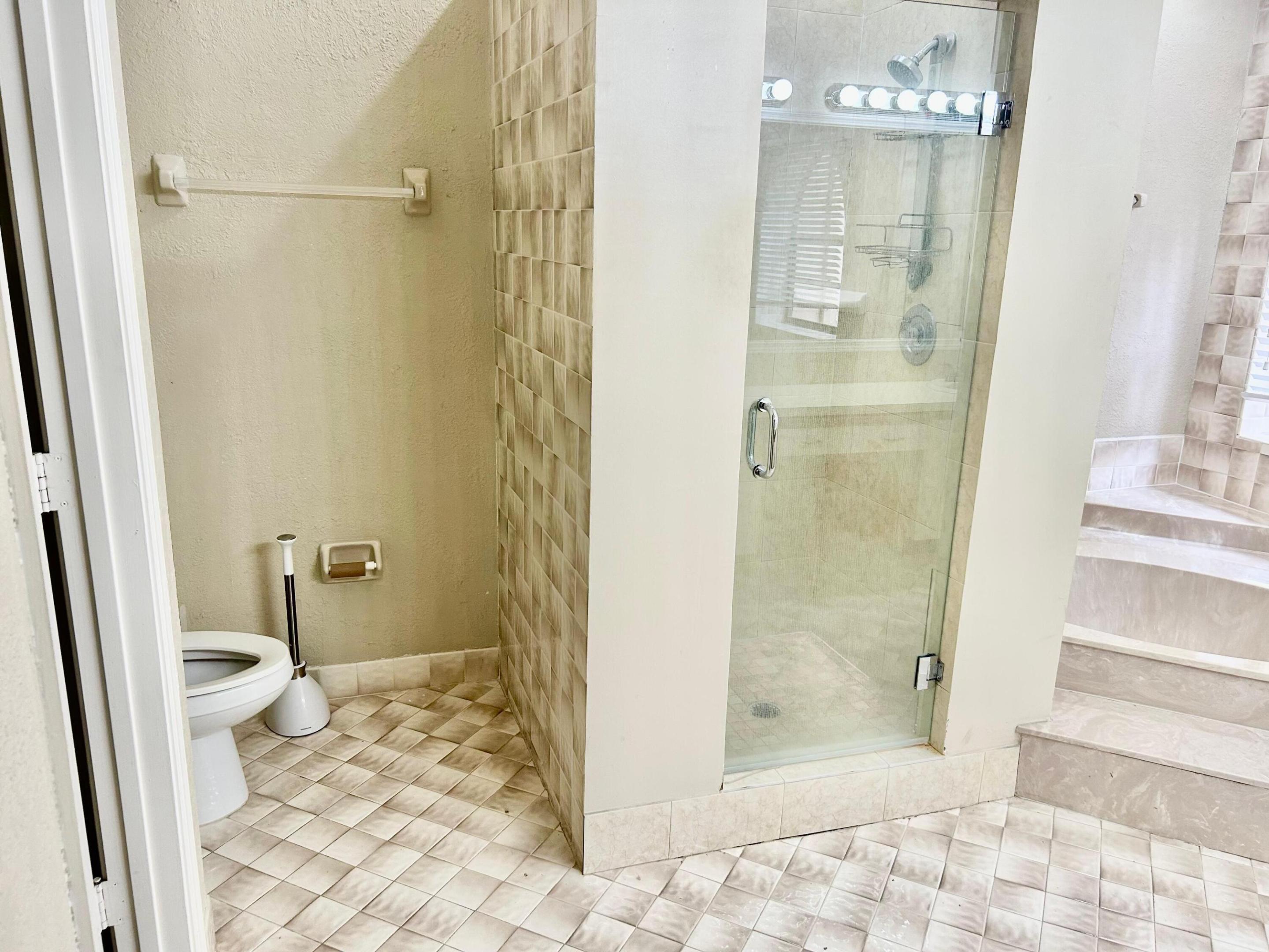 MERIDIANA AT BOCA POINTE I - Residential