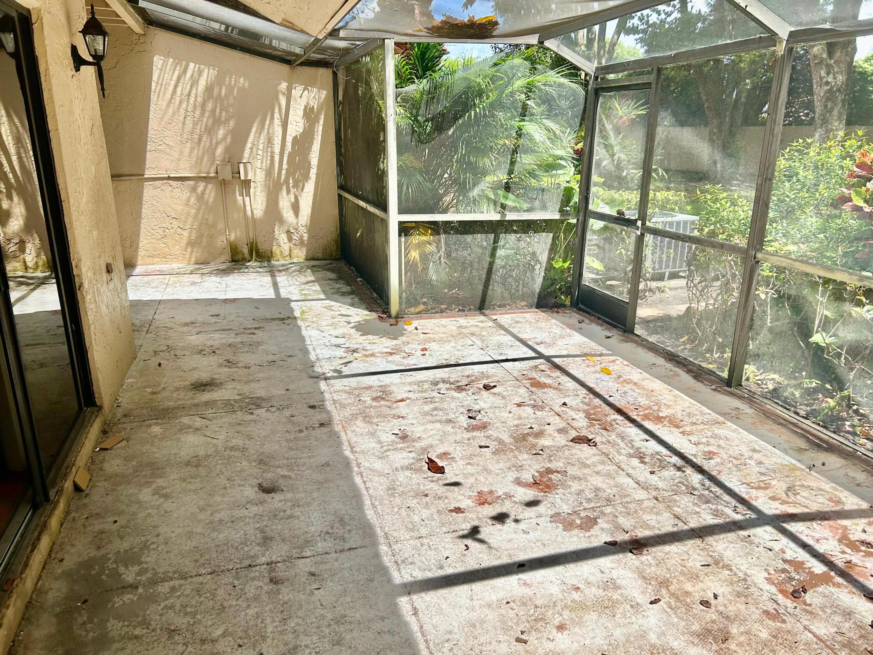 MERIDIANA AT BOCA POINTE I - Residential