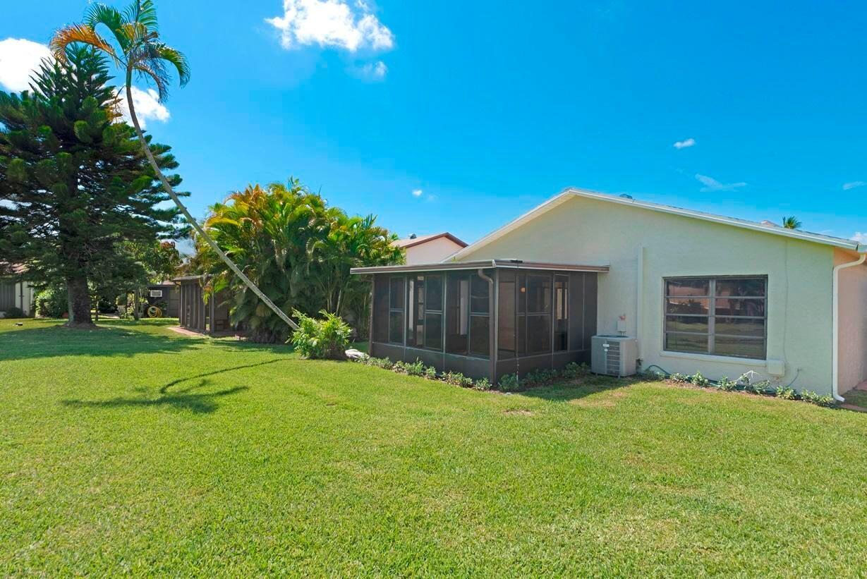 MIRROR LAKES 1 - Residential Lease