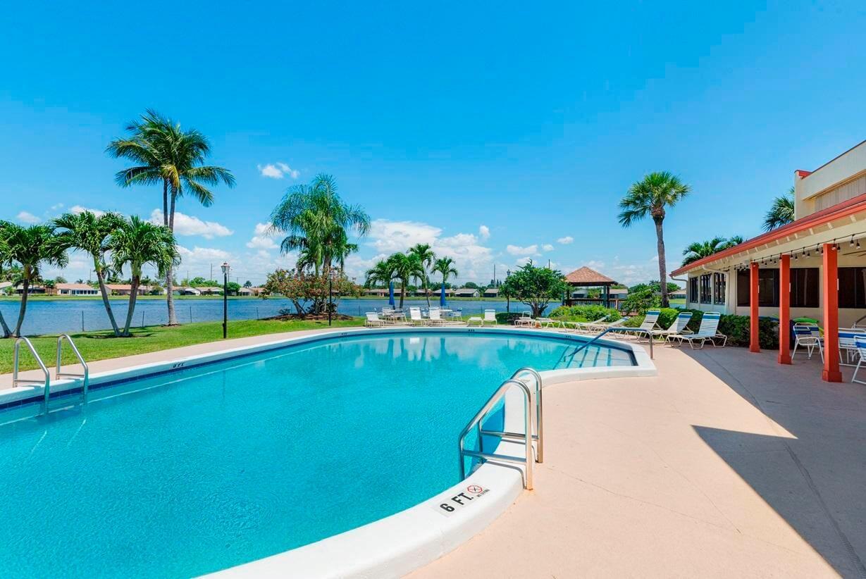 MIRROR LAKES 1 - Residential Lease