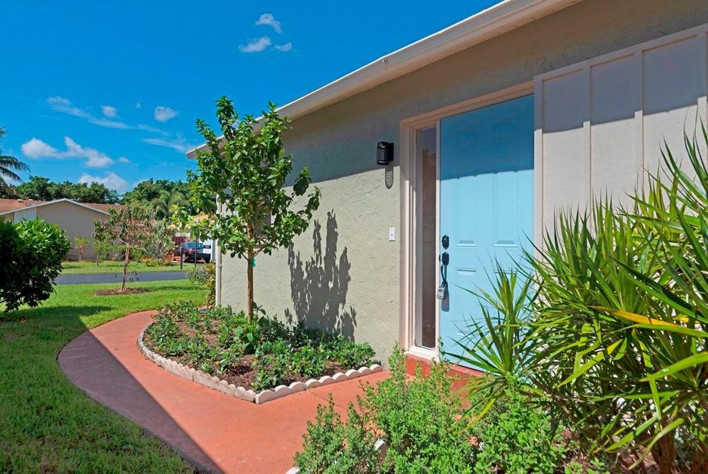 Photo of 5119 Minto Road, Boynton Beach, FL 33472 (MLS # R11149550)