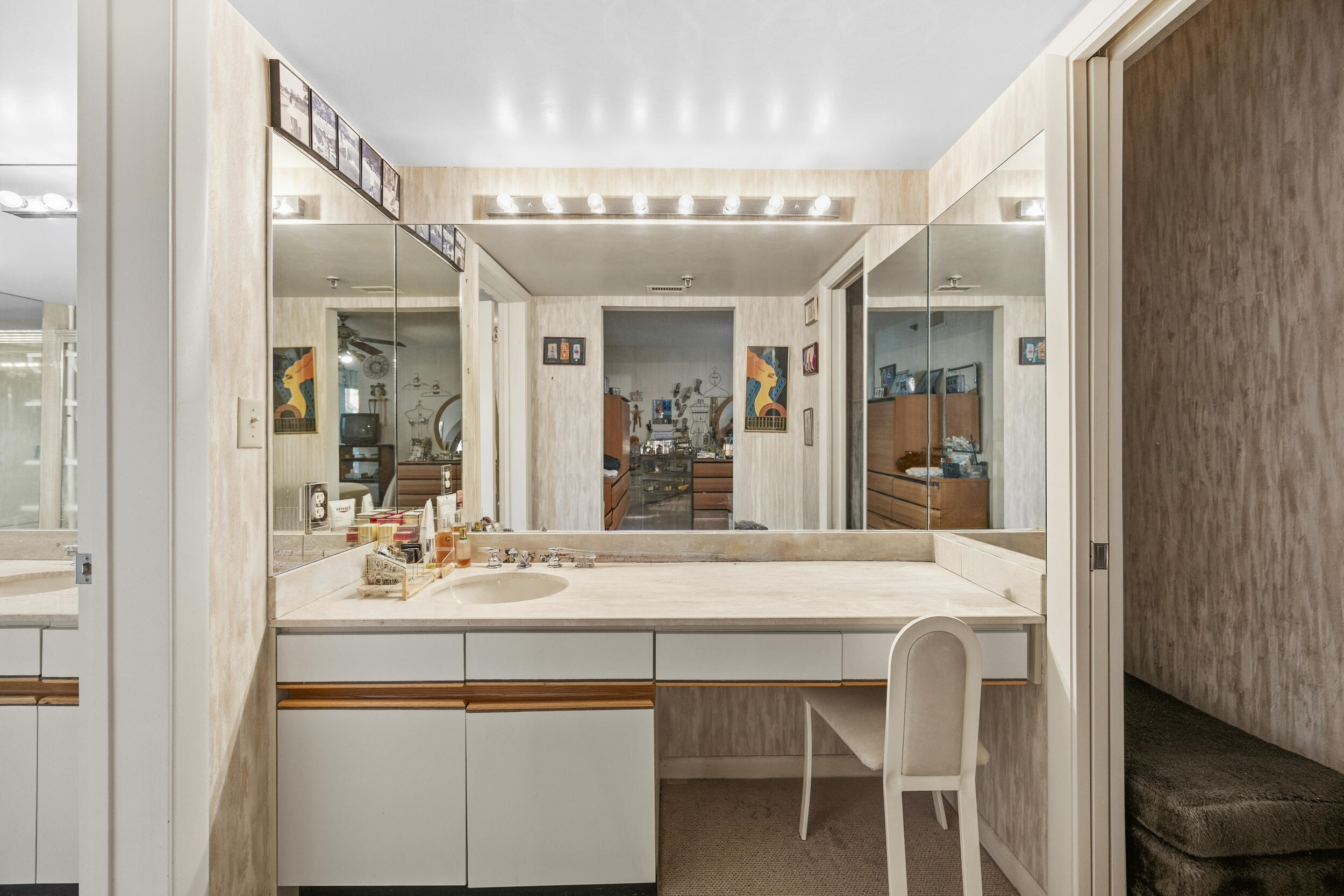 PROMENADE AT BOCA POINTE CONDOS 1,2 AND 3 IN OR413 - Residential