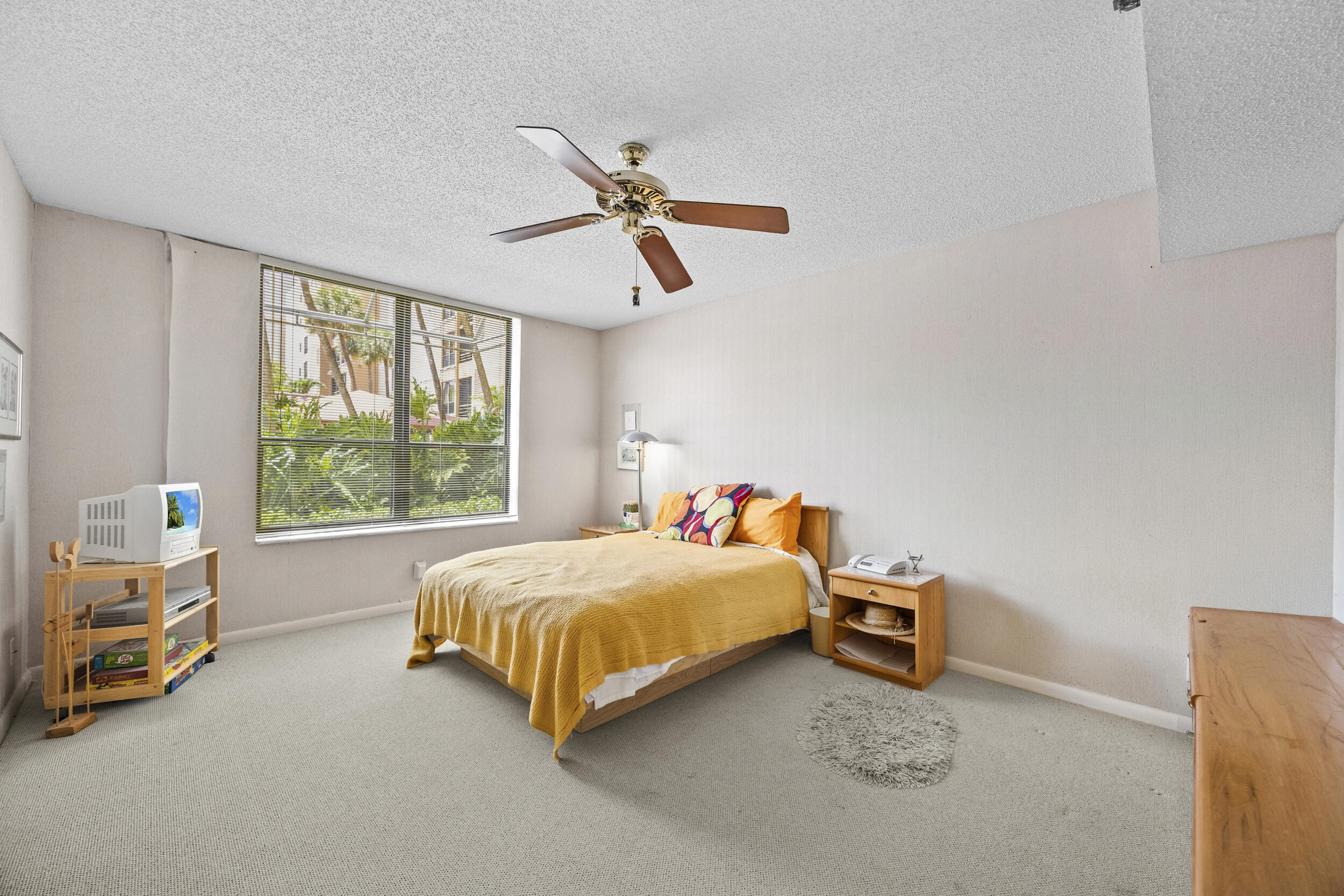 PROMENADE AT BOCA POINTE CONDOS 1,2 AND 3 IN OR413 - Residential