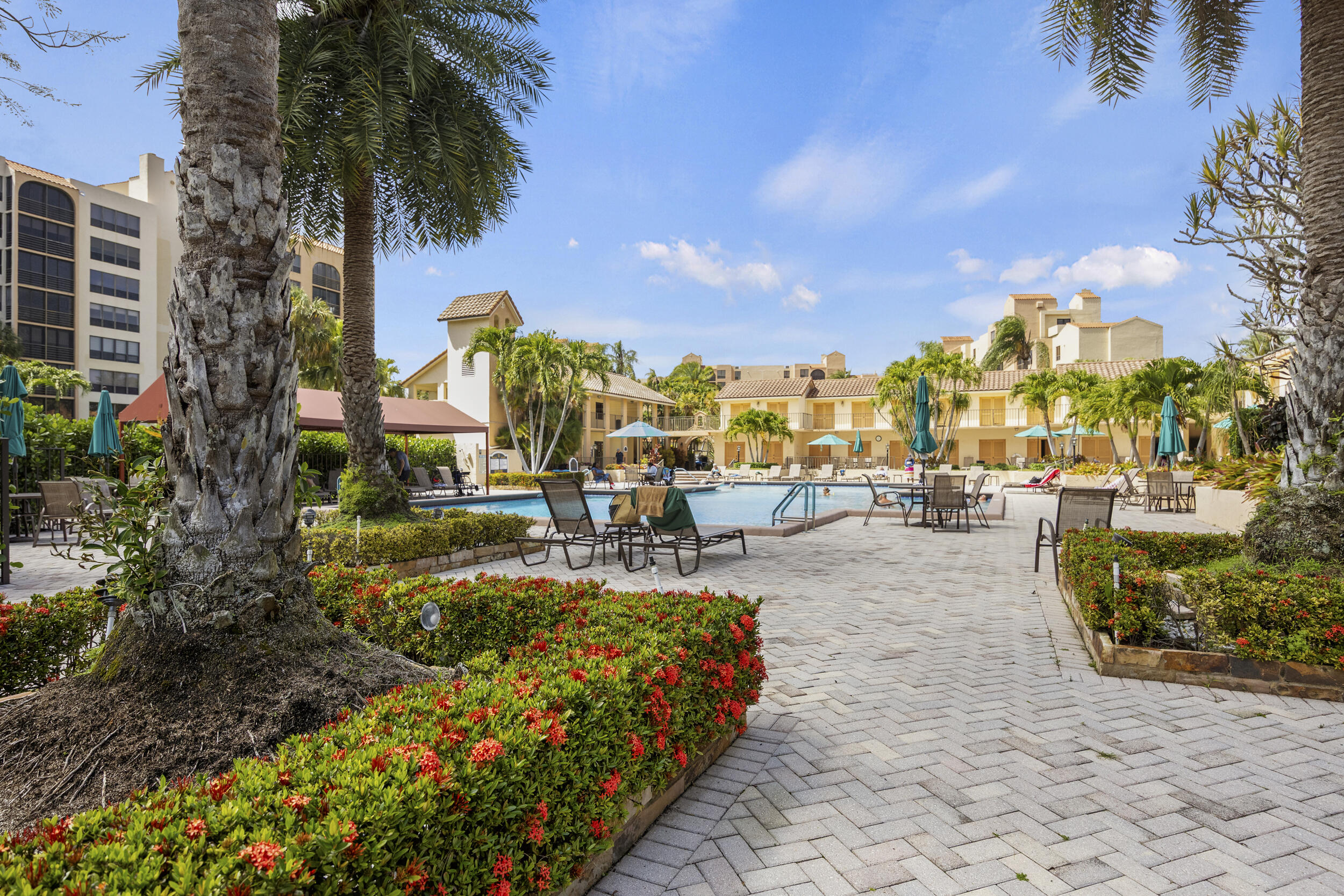 PROMENADE AT BOCA POINTE CONDOS 1,2 AND 3 IN OR413 - Residential