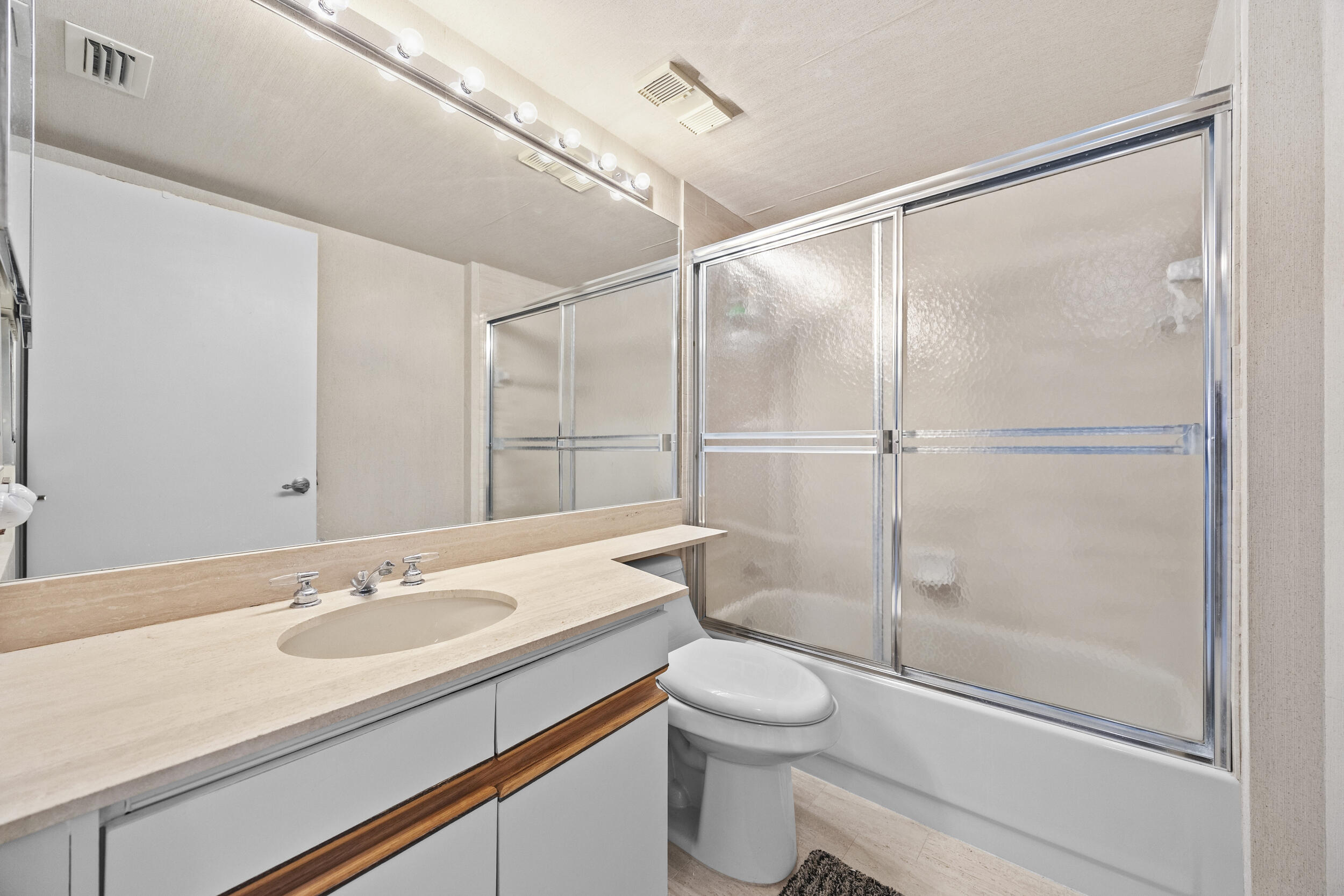 PROMENADE AT BOCA POINTE CONDOS 1,2 AND 3 IN OR413 - Residential