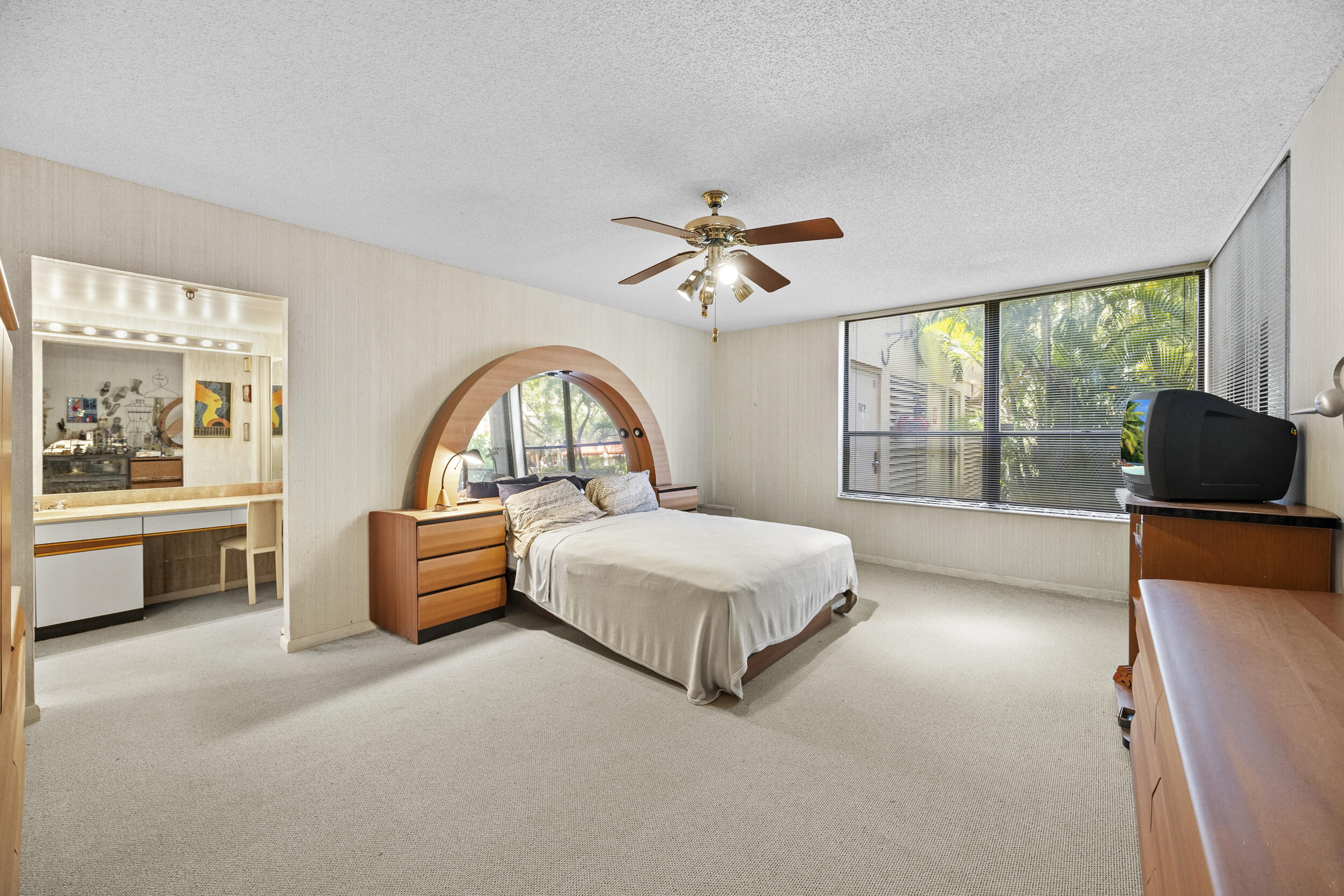 PROMENADE AT BOCA POINTE CONDOS 1,2 AND 3 IN OR413 - Residential