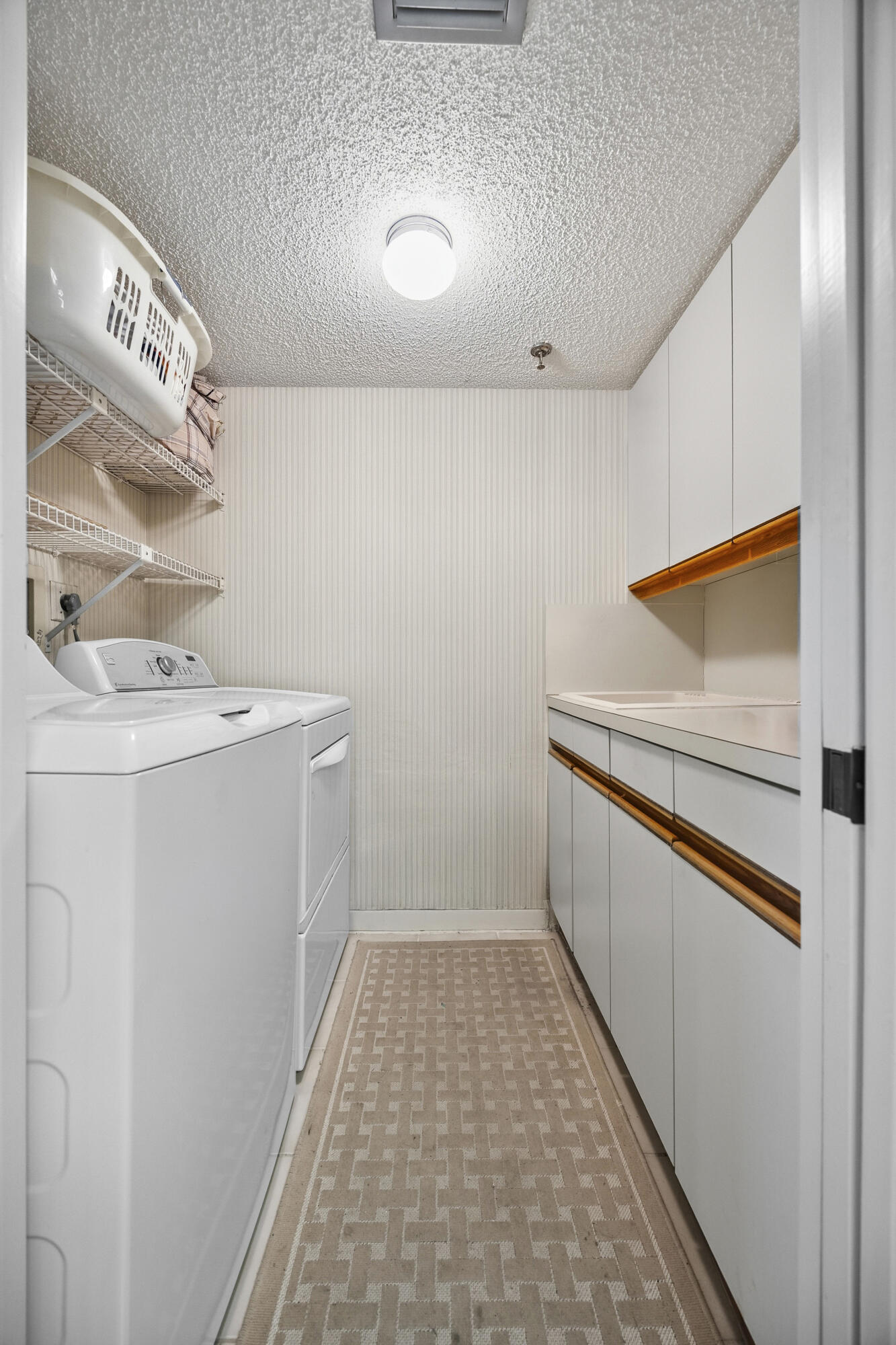 PROMENADE AT BOCA POINTE CONDOS 1,2 AND 3 IN OR413 - Residential