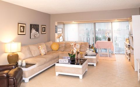 LOW HOA FEE CONDOS FOR SALE IN LAKE WORTH FLORIDA 4100 Tivoli Court 301 Lake Worth FL 33467