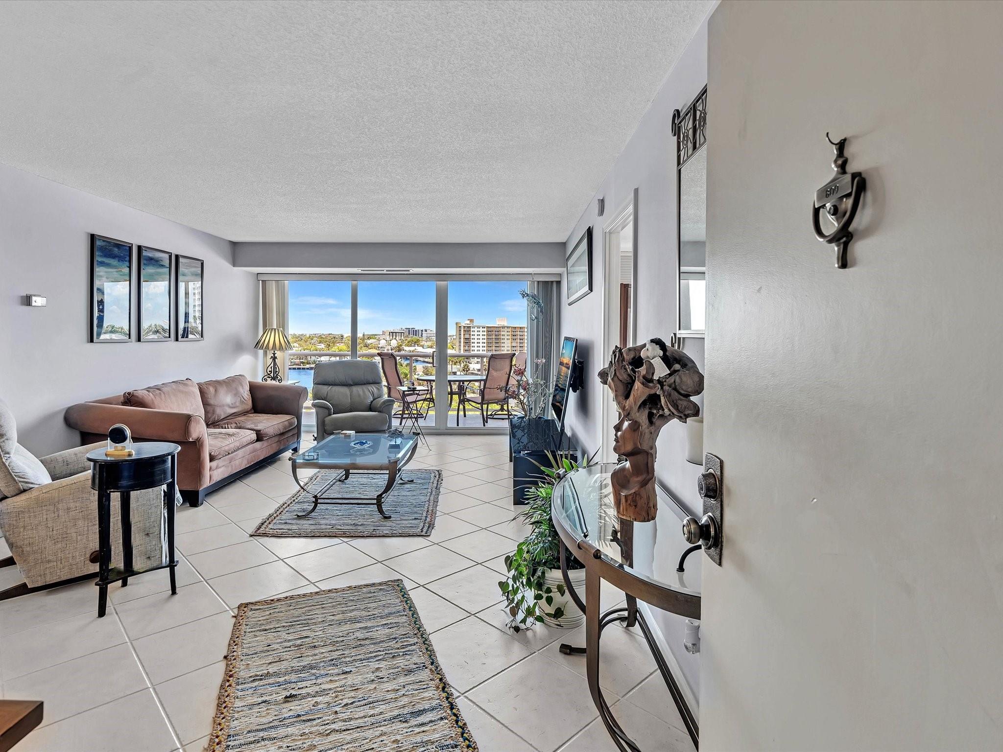 2841 N Ocean Blvd 809