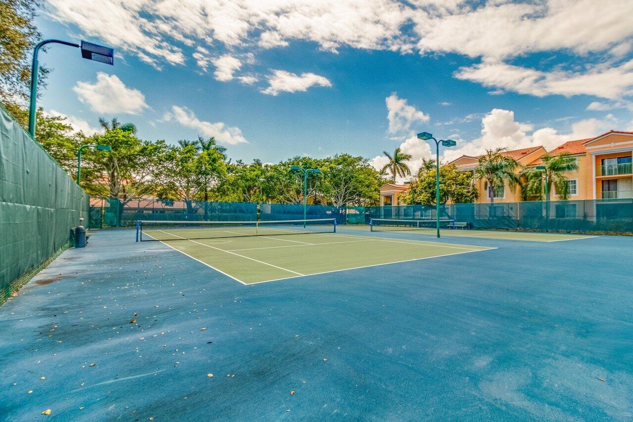 YACHT CLUB ON THE INTRACO - Residential Lease