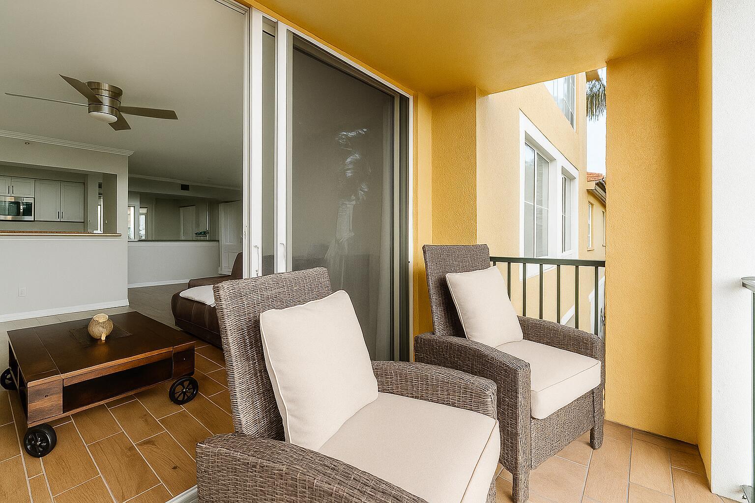 YACHT CLUB ON THE INTRACO - Residential Lease