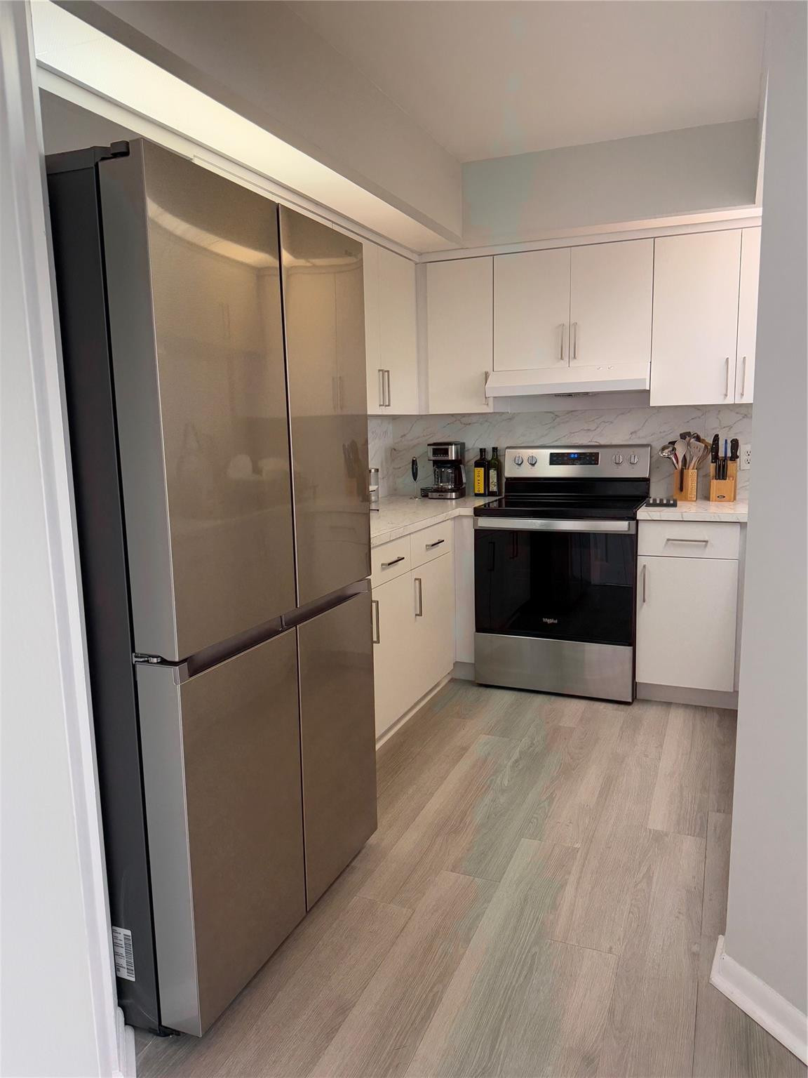 BUCKINGHAM AT CENTURY VILLAGE - Residential Lease