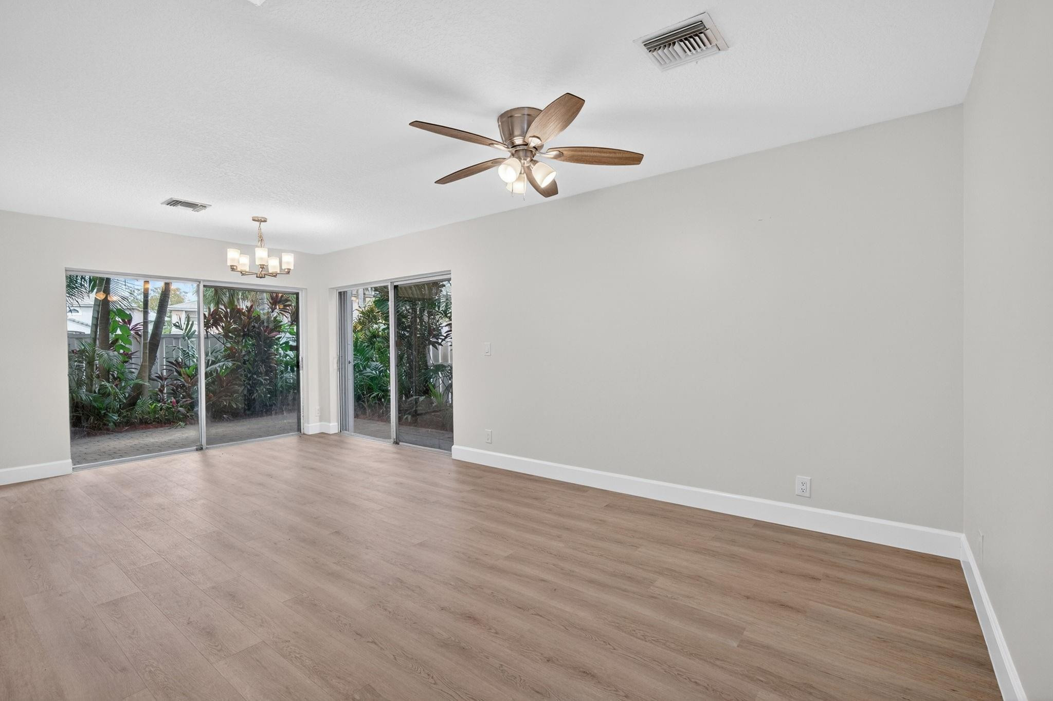 Jacaranda Prcl 608 123-15 - Residential