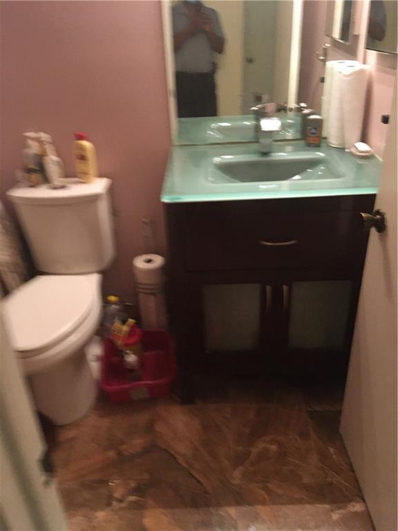 KINKS POINT - Residential