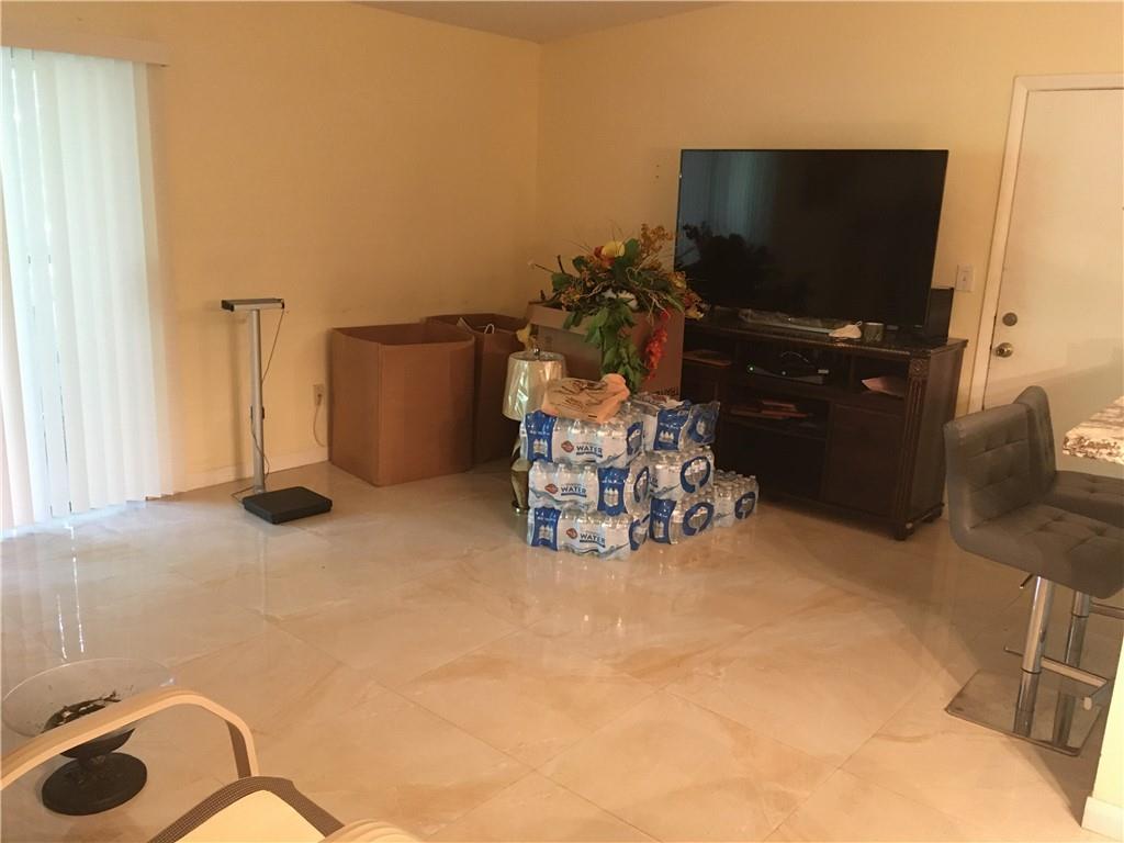 KINKS POINT - Residential