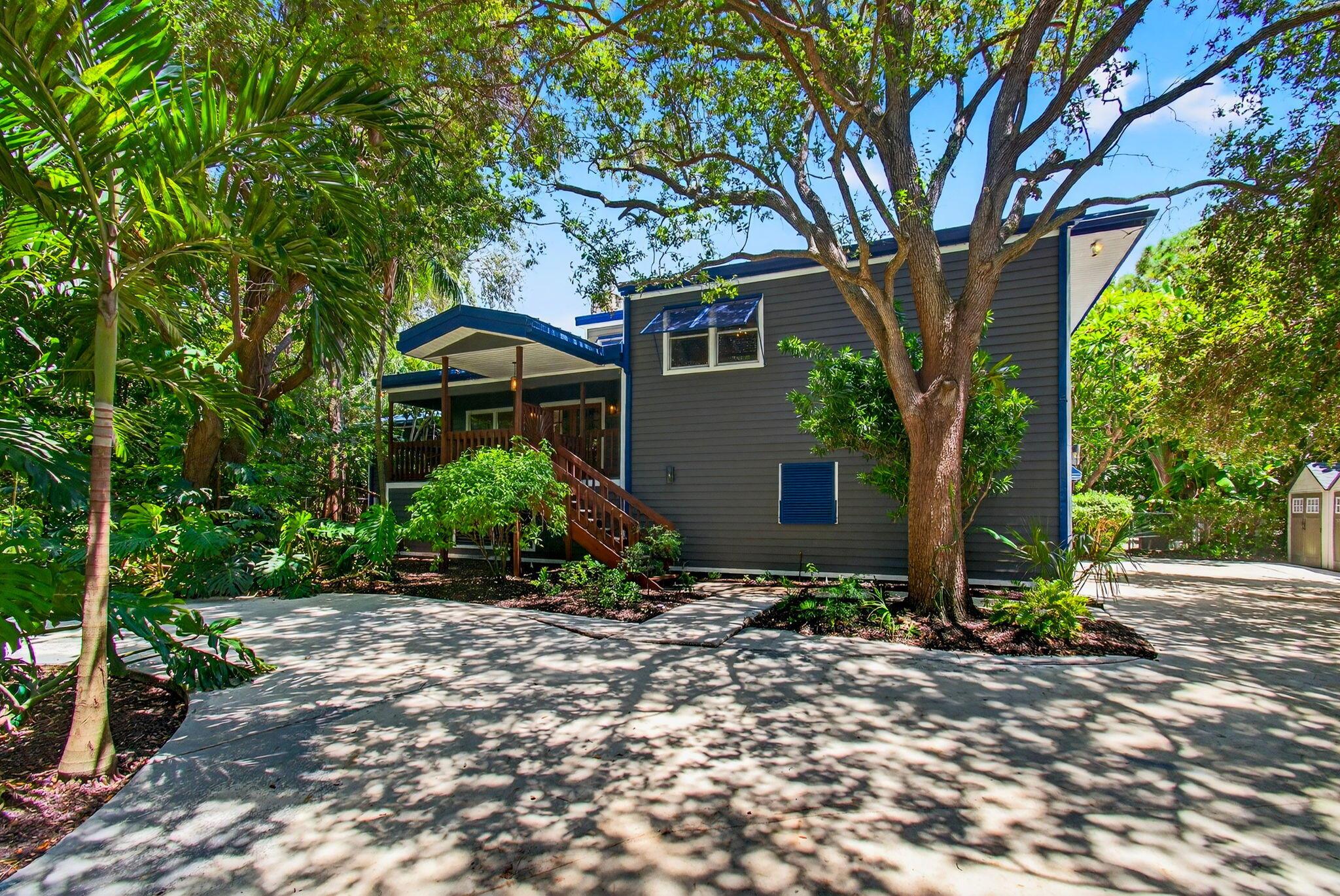 West Palm Beach, Florida, 33406, United States, 4 Bedrooms Bedrooms, ,4 BathroomsBathrooms,Residential,Active,1943728