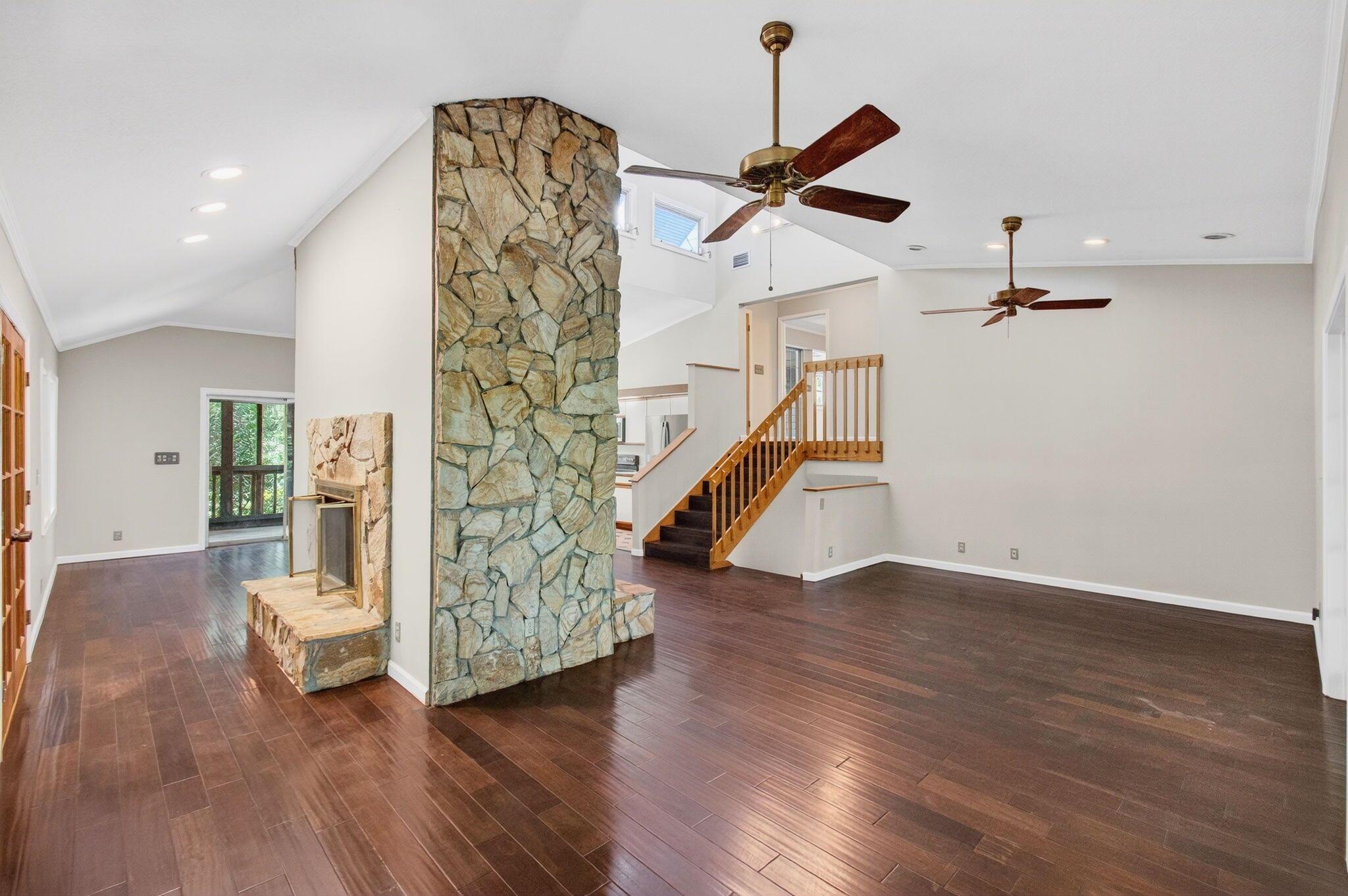 West Palm Beach, Florida, 33406, United States, 4 Bedrooms Bedrooms, ,4 BathroomsBathrooms,Residential,Active,1943728