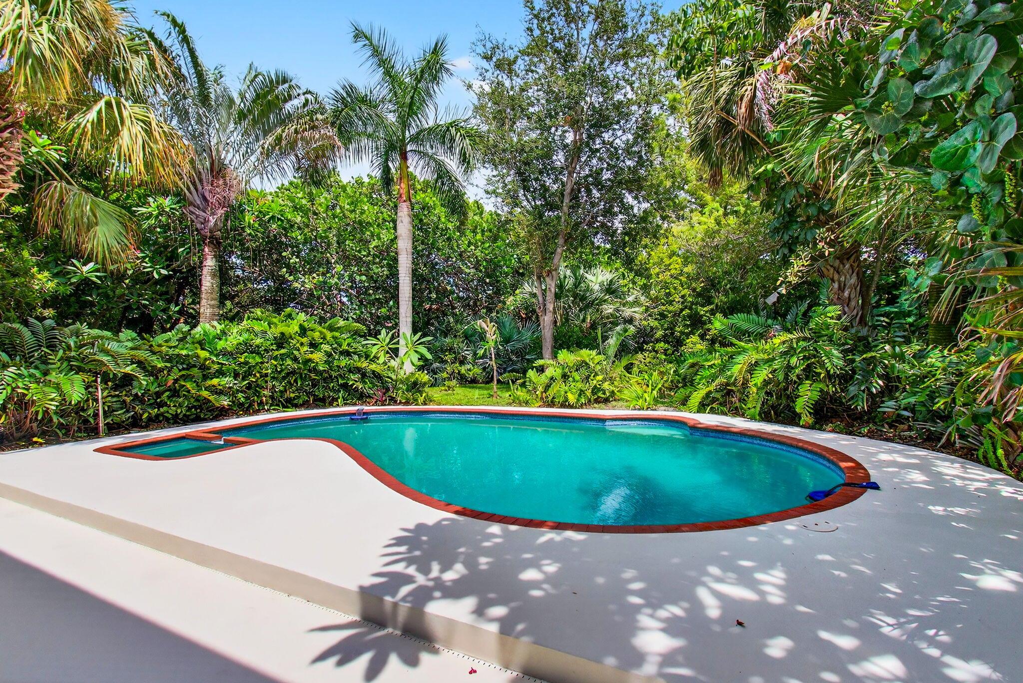 West Palm Beach, Florida, 33406, United States, 4 Bedrooms Bedrooms, ,4 BathroomsBathrooms,Residential,Active,1943728