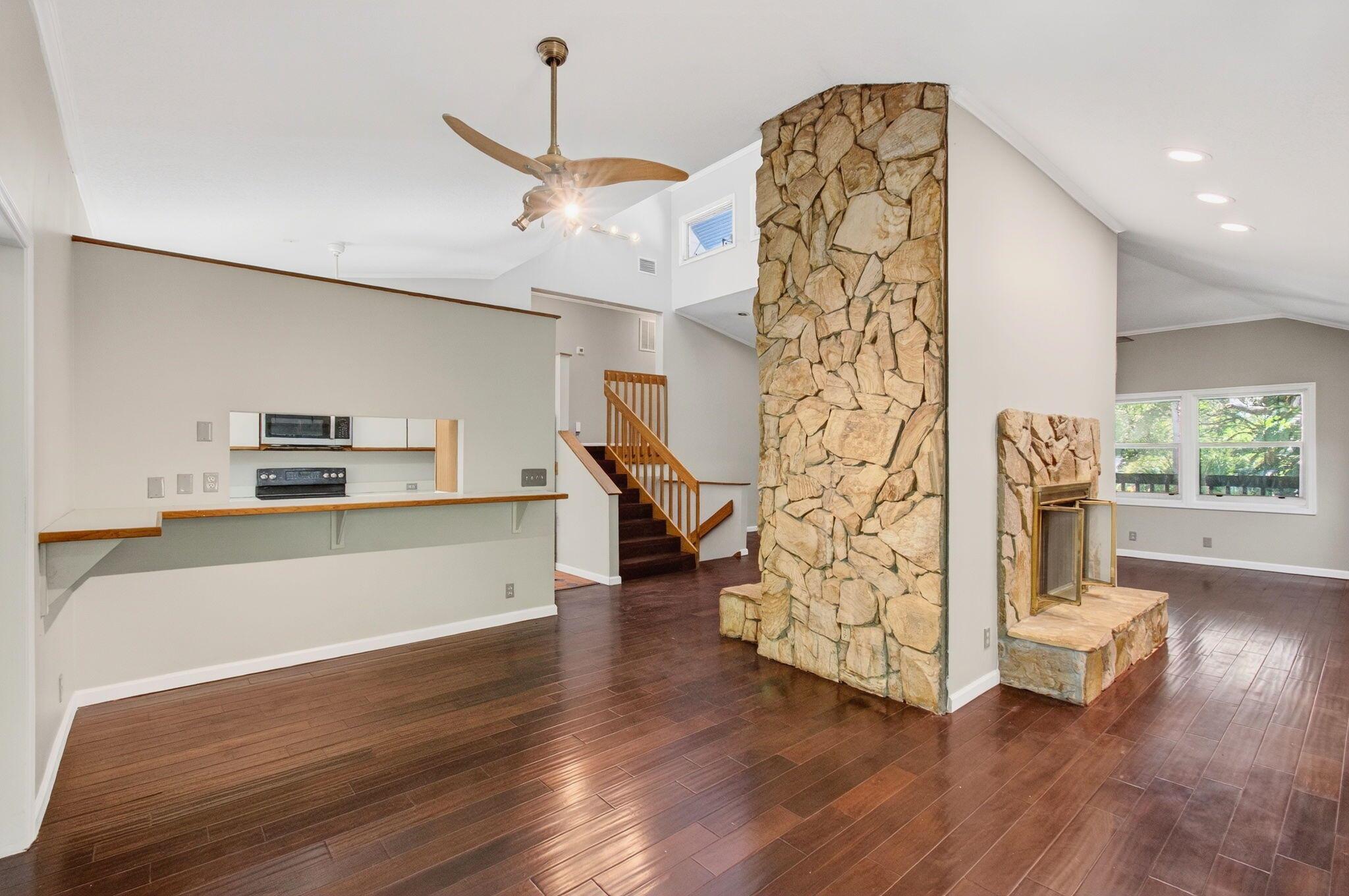 West Palm Beach, Florida, 33406, United States, 4 Bedrooms Bedrooms, ,4 BathroomsBathrooms,Residential,Active,1943728