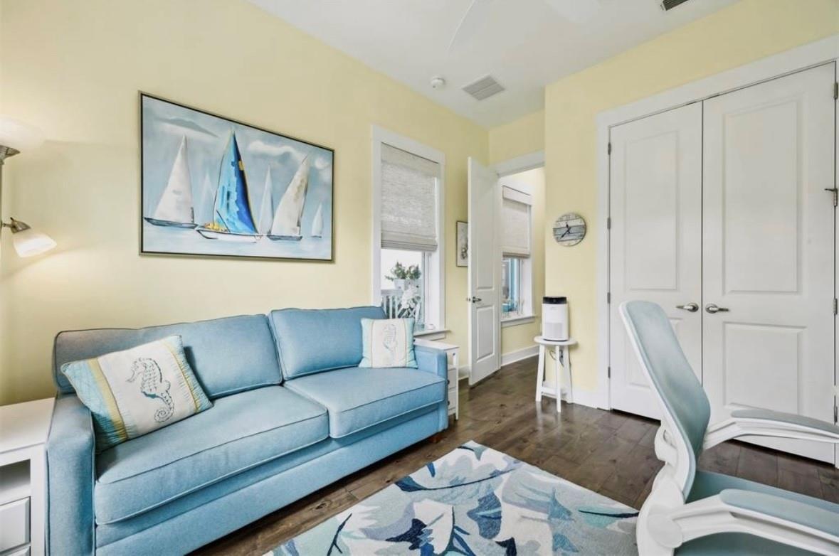 Coastal Oak - Residential