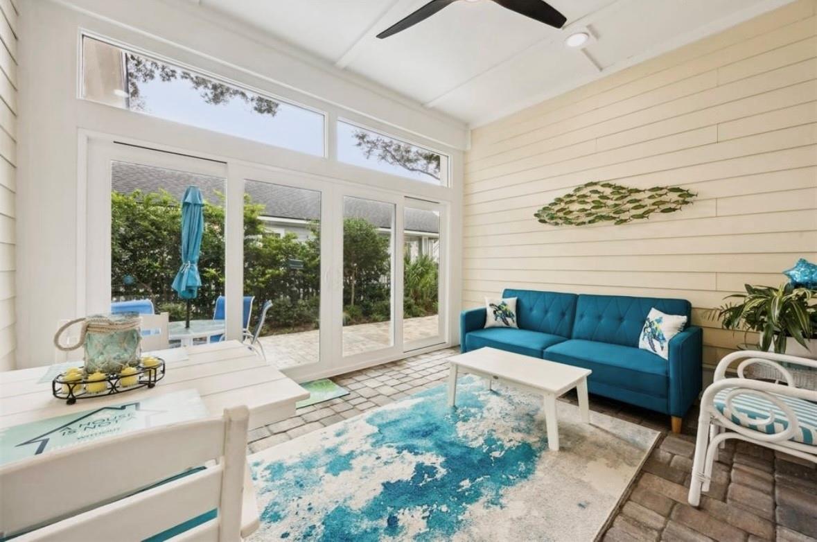 1511 Coastal Oak Circle