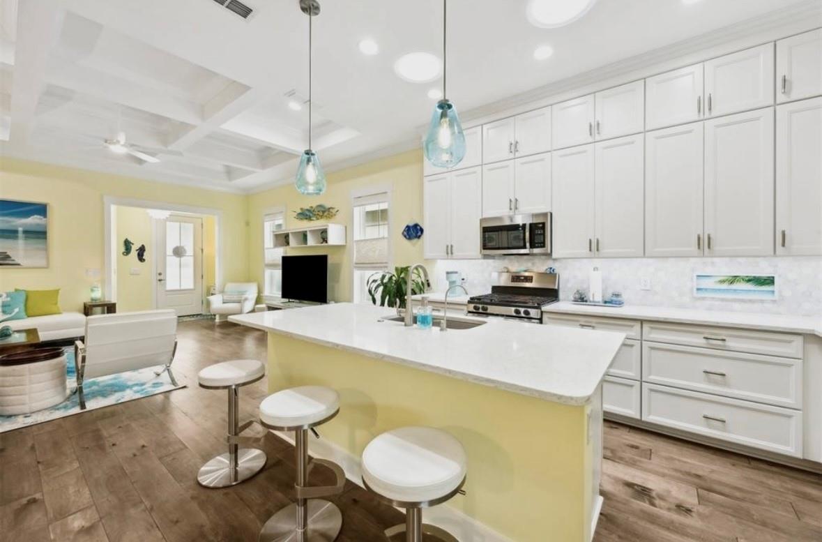 1511 Coastal Oak Circle