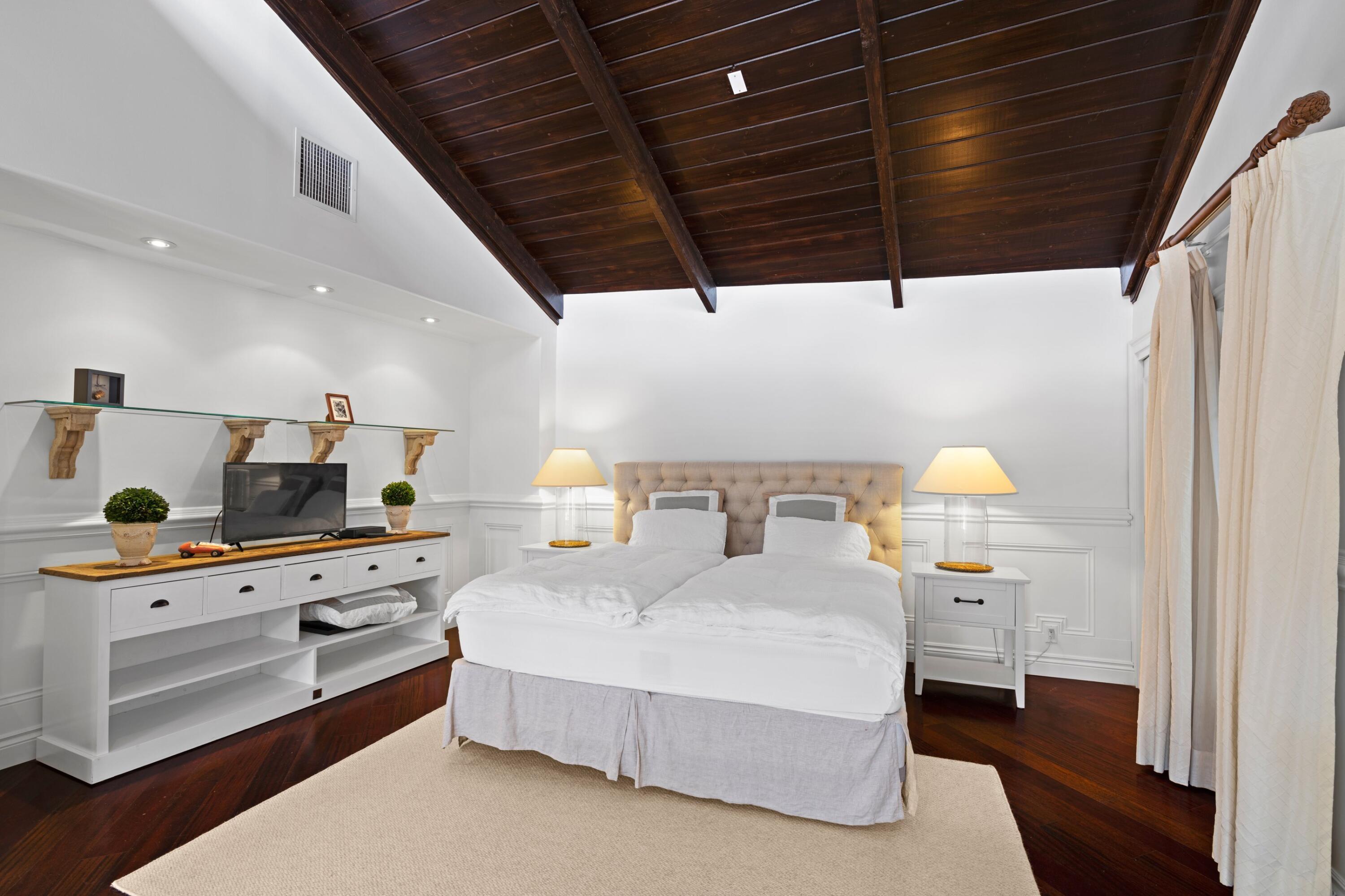 SEAGATE EXT - Residential