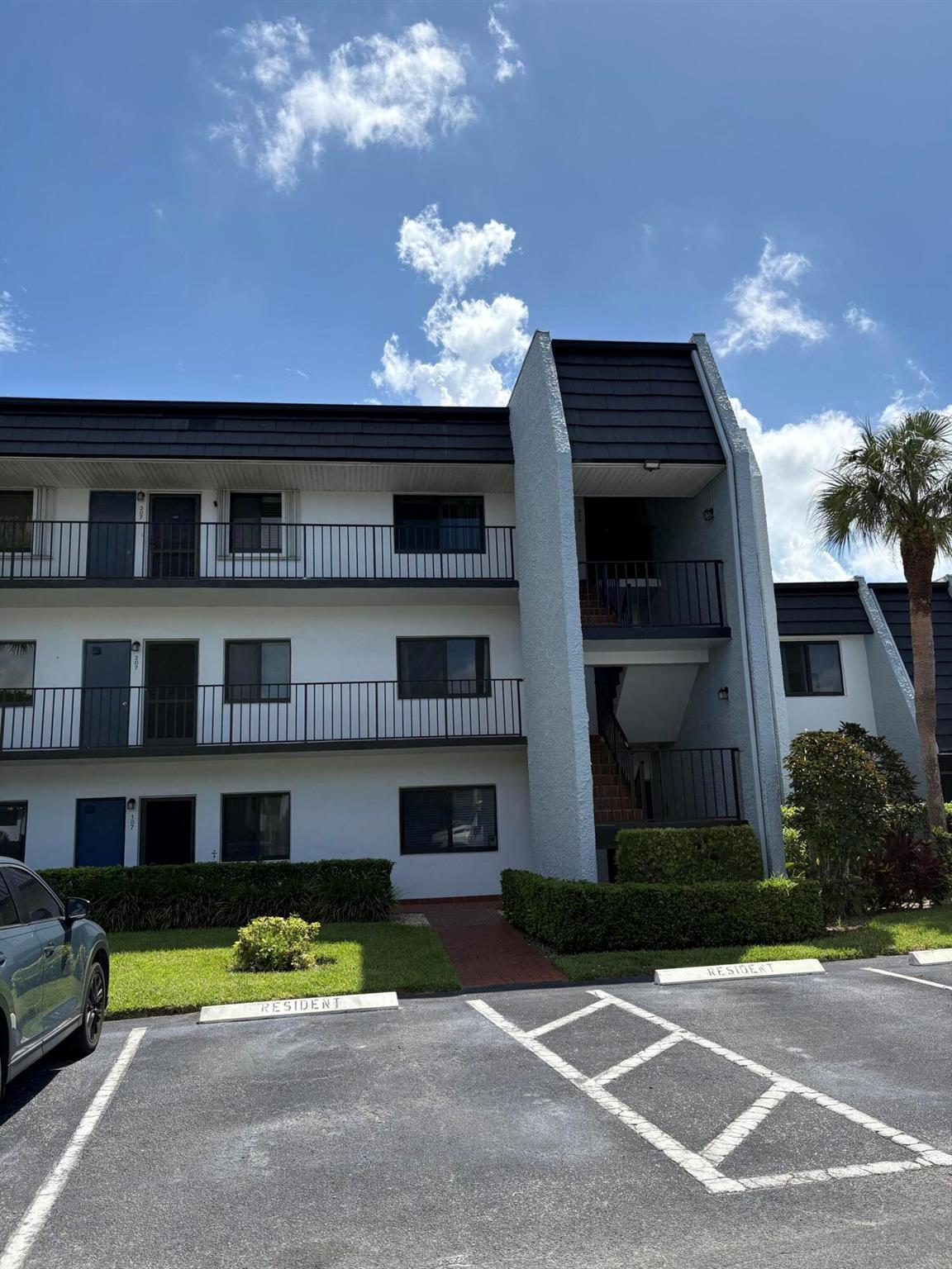 Beautifully updated 1 bedroom, 1 bath apartment. This spacious apartment features lots of closet space and has a washer/dryer inside unit. Enjoy serene views off of private, screened in balcony. Located on the 3rd floor with easy stairs or elevator access. The Fountains community is gated, with security & has a community pool to enjoy. Close to turnpike, shopping, and a short drive to beaches. Do not miss!