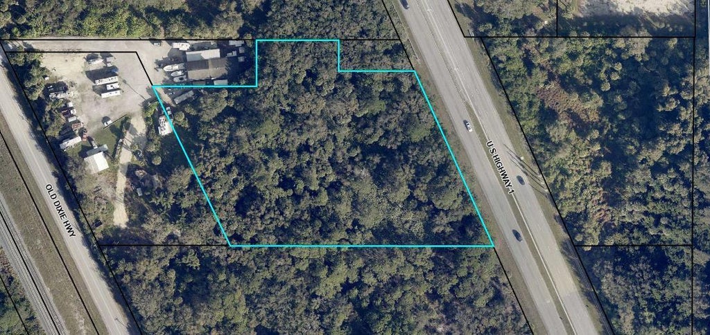 Photo of 7585 Us-1, Vero Beach, FL 32967 (MLS # B26042465)