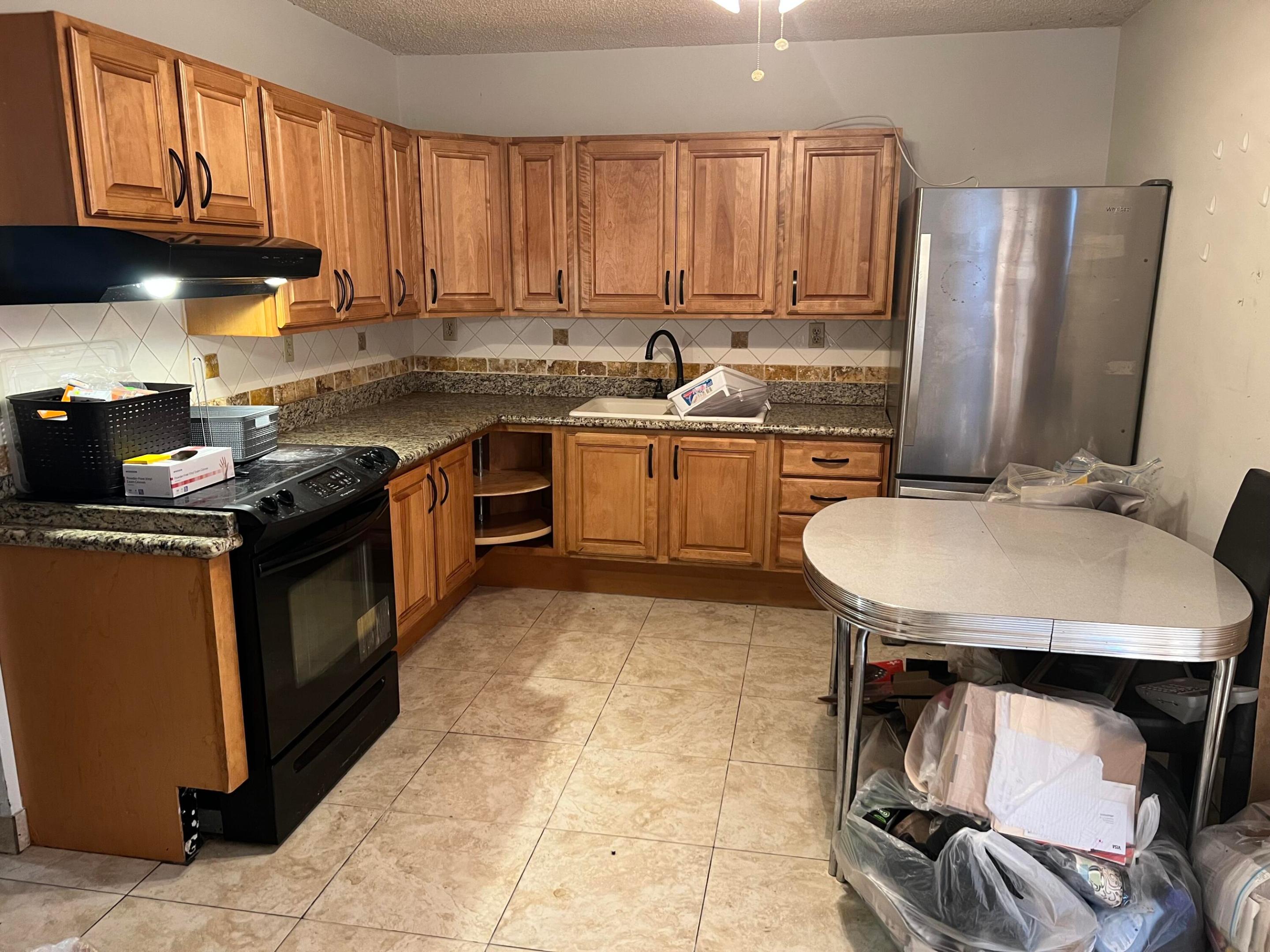 NATIONAL VILLAGE 1 - Residential