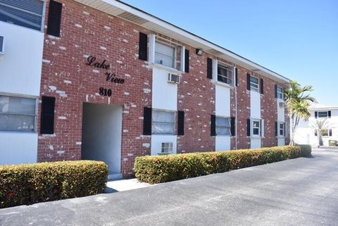 810 Lake Shore Drive 16 Lake Park FL 33403