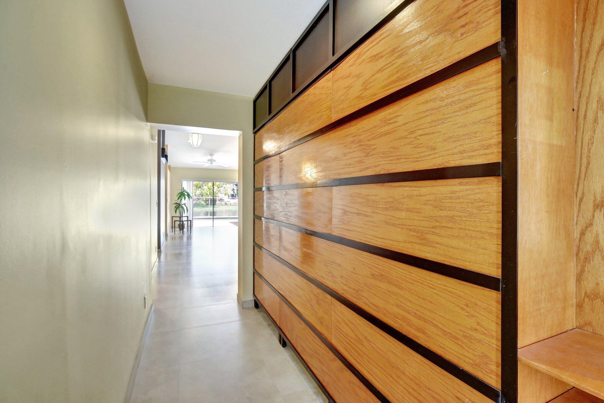 NOB HILL VILLAGE - Residential Lease