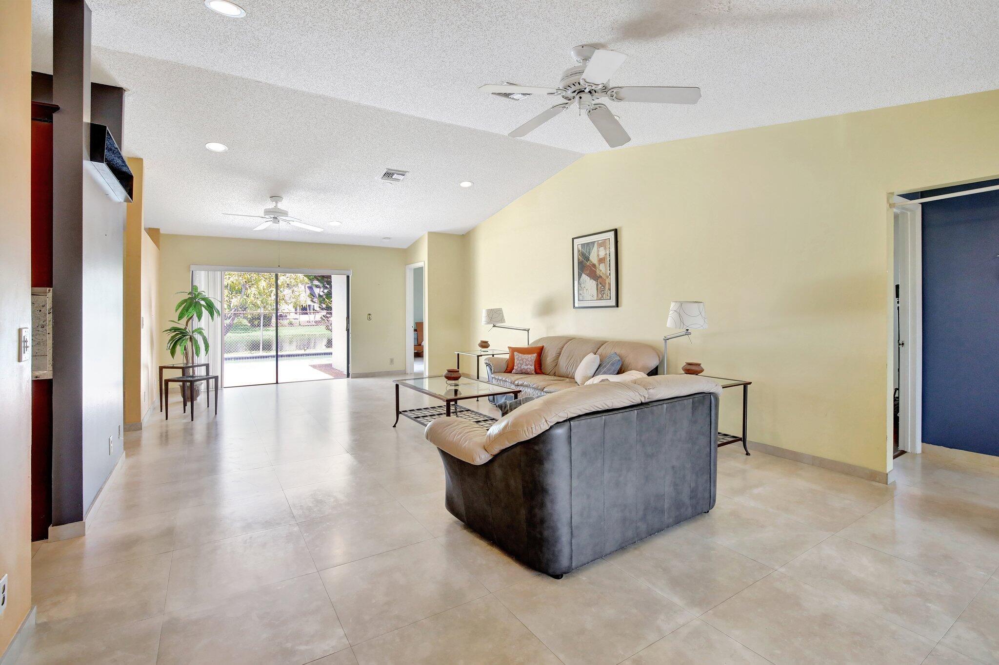 NOB HILL VILLAGE - Residential Lease