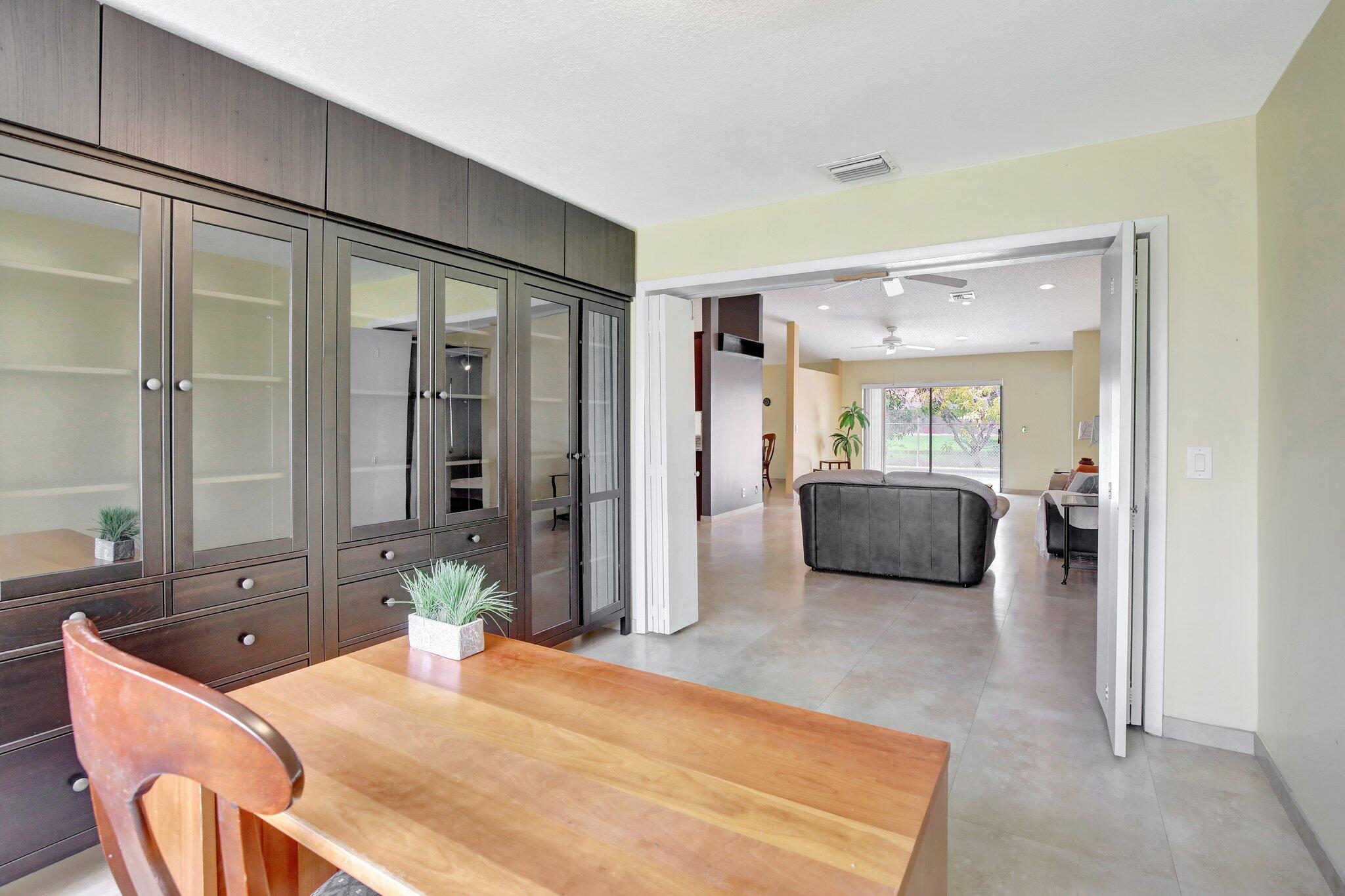 NOB HILL VILLAGE - Residential Lease