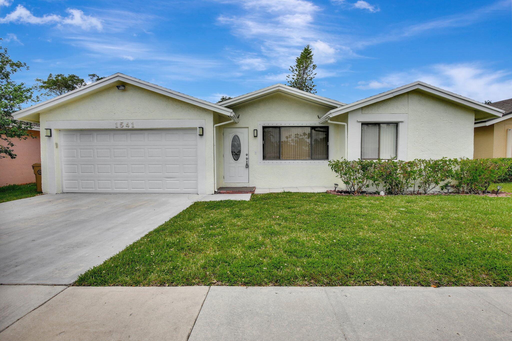 NOB HILL VILLAGE - Residential Lease