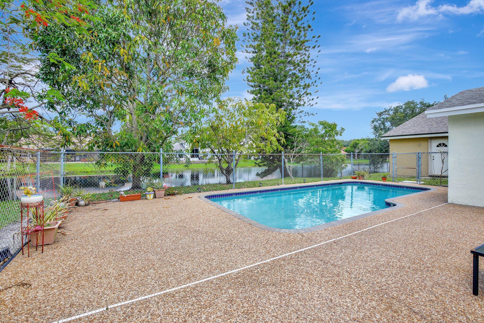 NOB HILL VILLAGE - Residential Lease