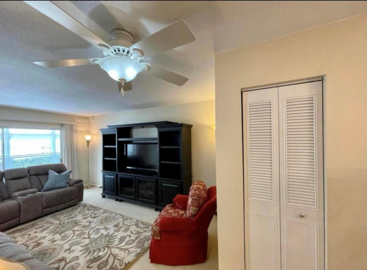 VISTA PINES CONDO - Residential