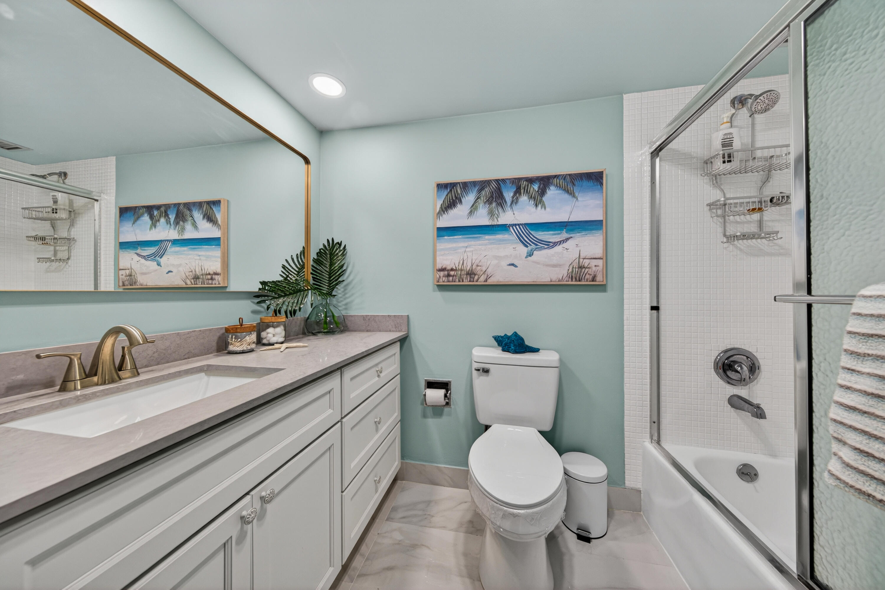 NO 16 PALM-AIRE COUNTRY CLUB - Residential Lease