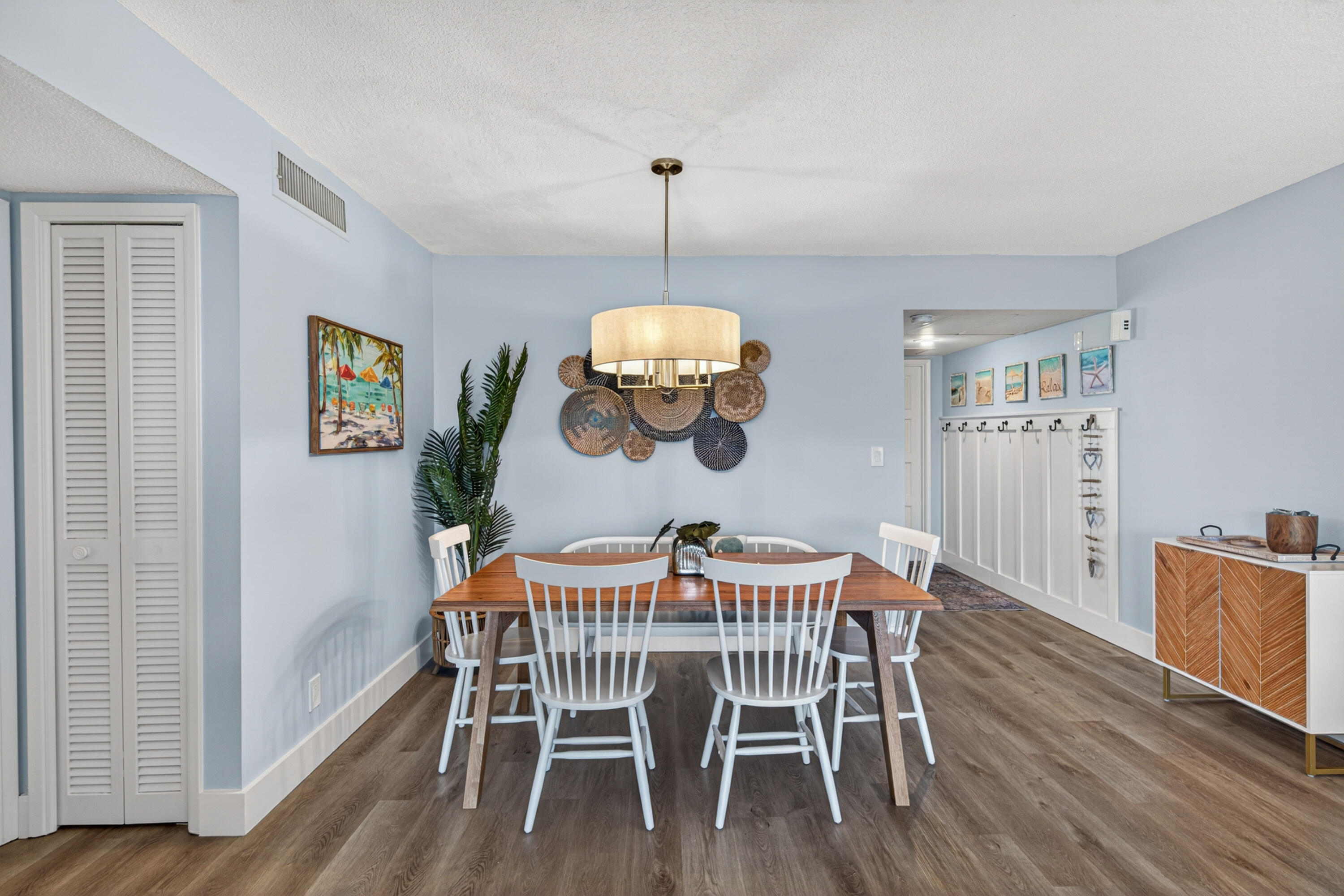 NO 16 PALM-AIRE COUNTRY CLUB - Residential Lease