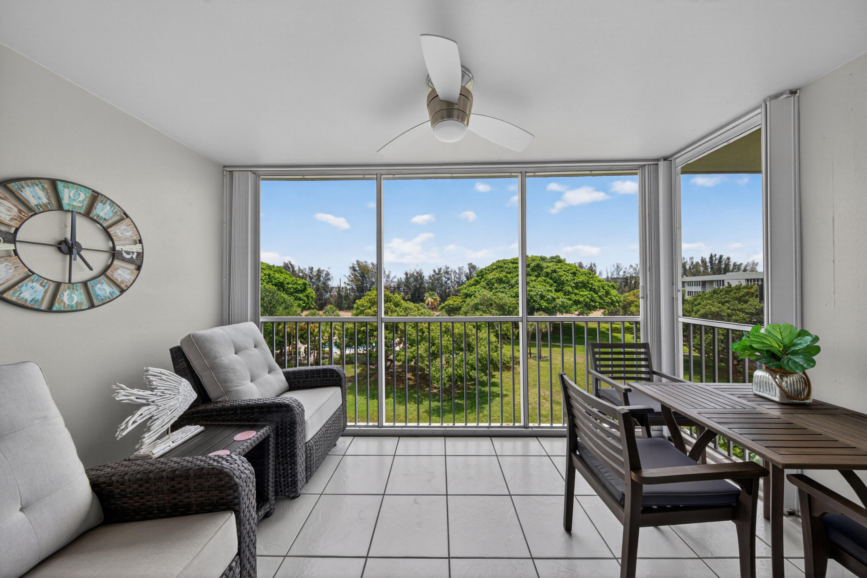 NO 16 PALM-AIRE COUNTRY CLUB - Residential Lease
