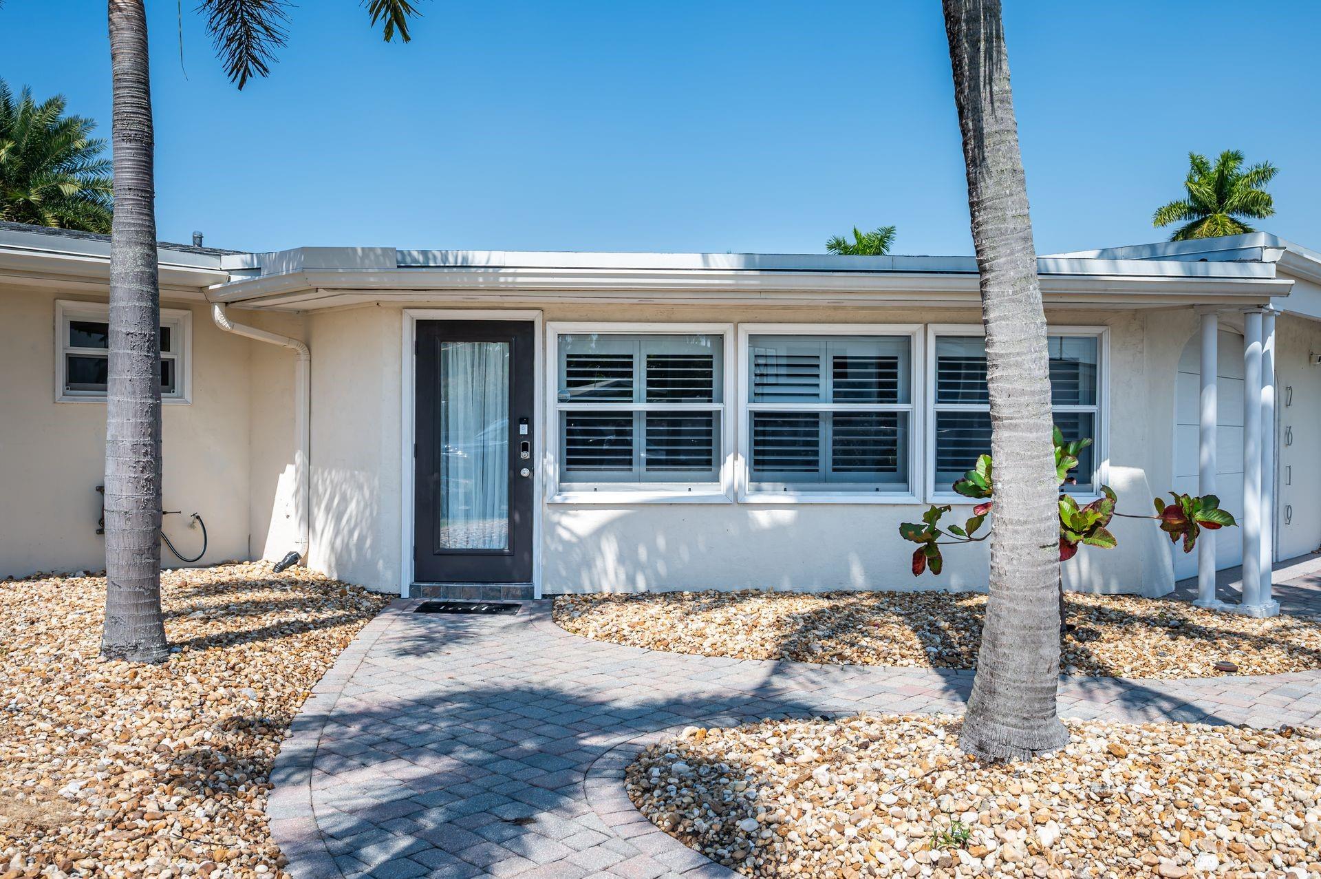 2619 Gulfstream Ln