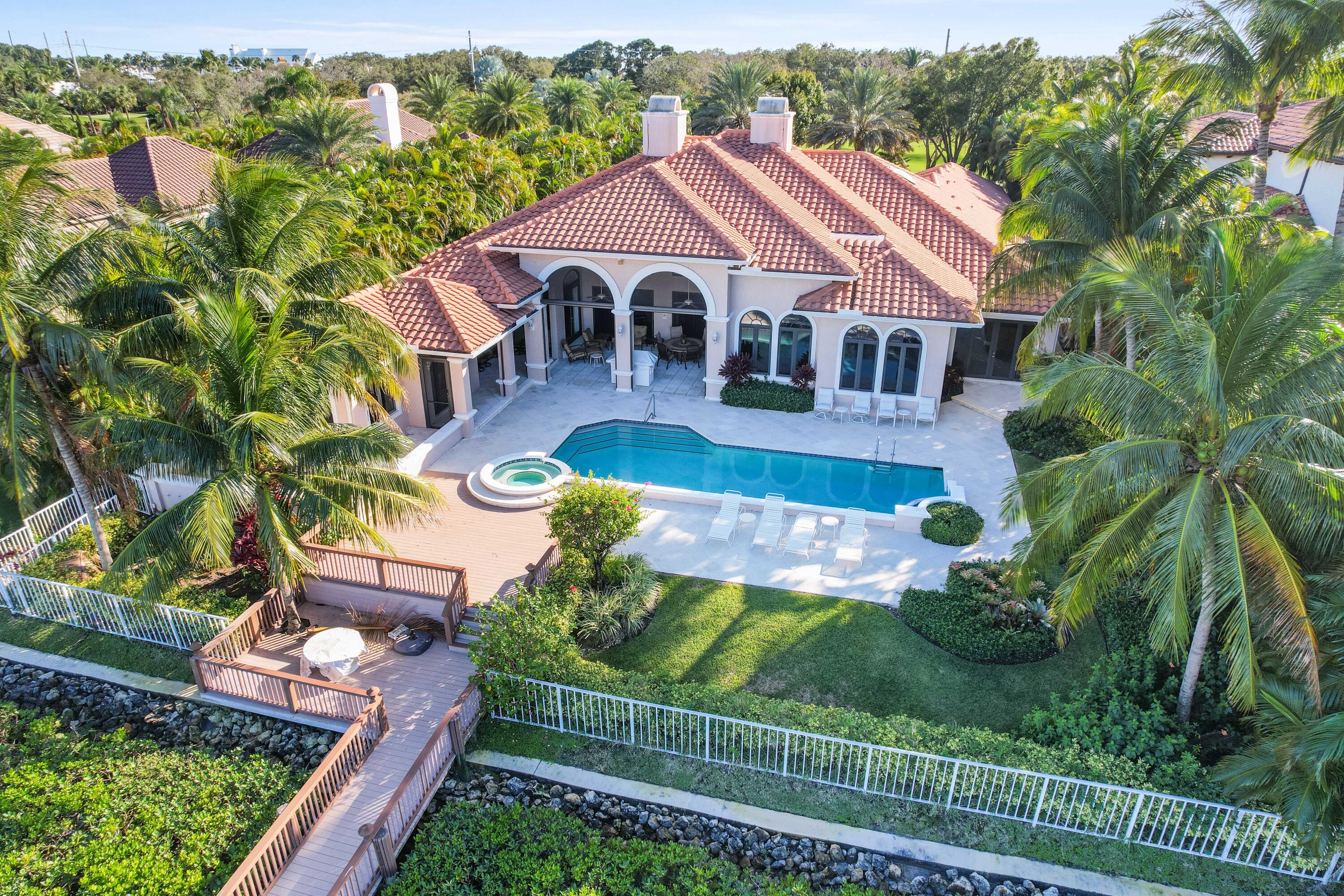 Admirals Cove - Residential